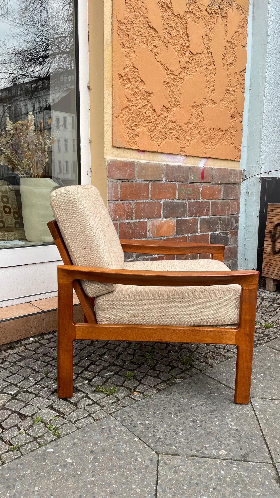 Pair of Scandinavian Teak Armchairs 1960s Vintage Danish Design 4