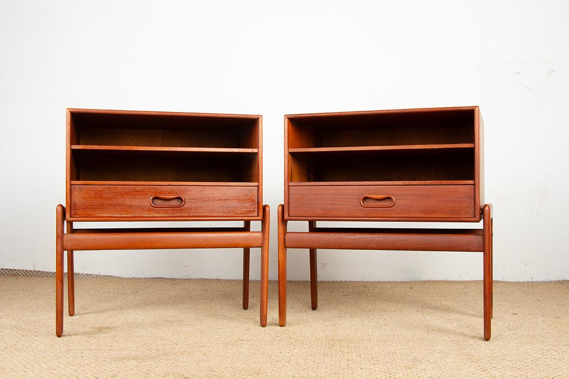 Scandinavian Modern Pair of Scandinavian teak bedside tables by Arne Vodder for Vamo Sonderborg 1960 For Sale