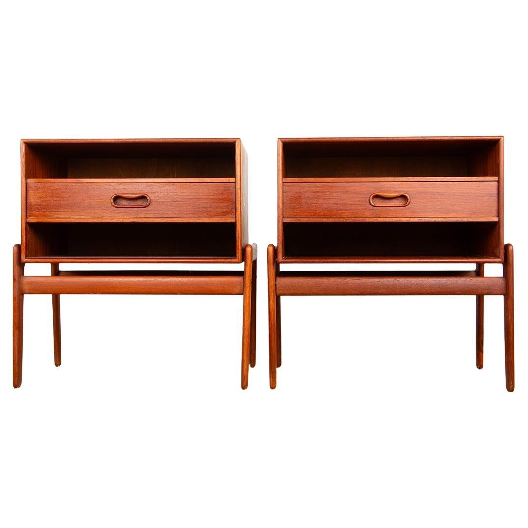Pair of Scandinavian teak bedside tables by Arne Vodder for Vamo Sonderborg 1960