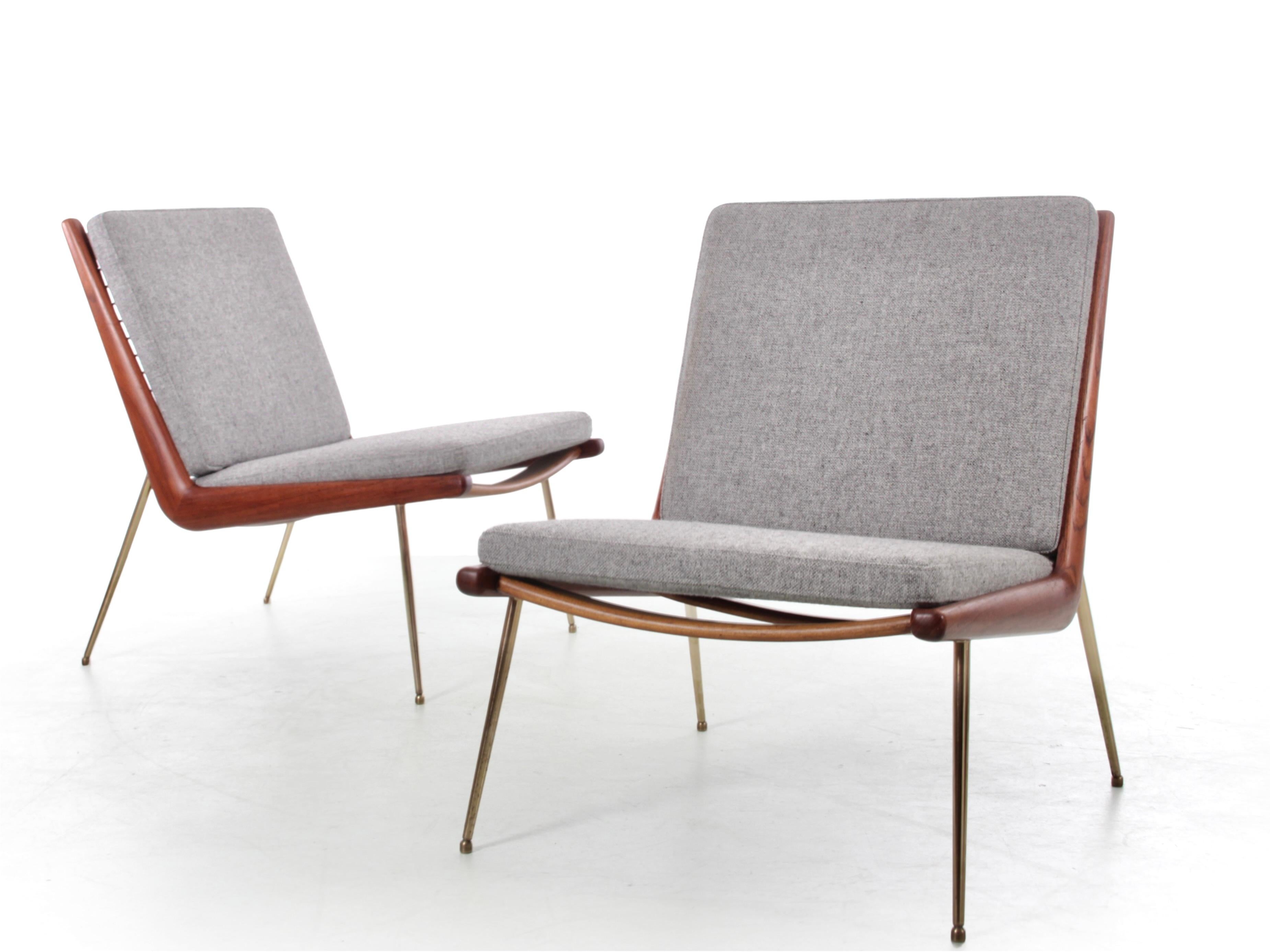 Ein Paar skandinavische Sessel aus Teakholz, Modell FD-134 „Boomerang“ von Peter Hvidt. im Zustand „Gut“ im Angebot in Courbevoie, FR