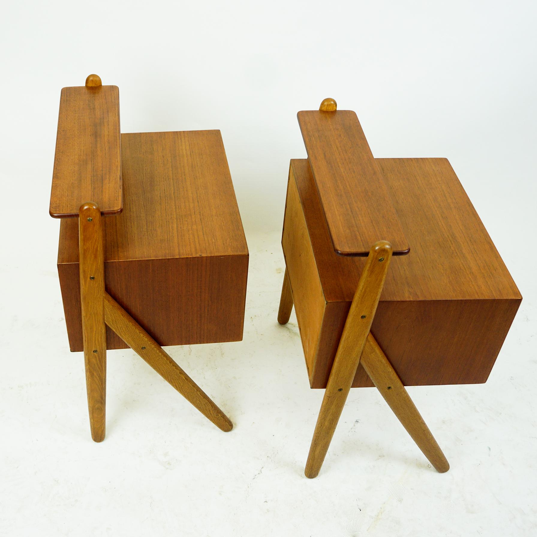 Pair of Scandinavian Teak Nightstands by Sigfred Omann for Olholm Denmark In Good Condition In Vienna, AT