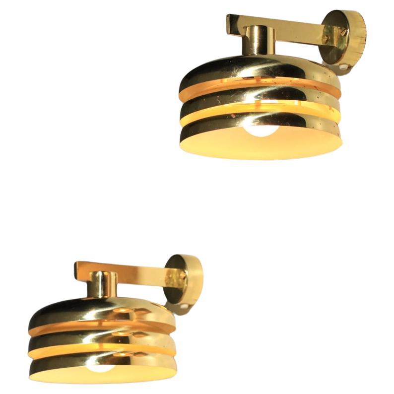 Pair of Scandinavian wall sconces by Hans Agne Jakobsson "V361" in solid brass  For Sale