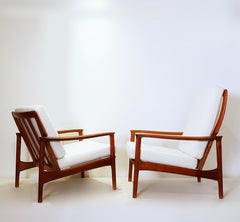 Coppia di poltrone scandinave in legno, anni '60
