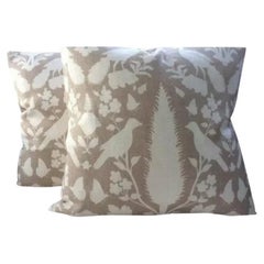 Coppia di cuscini Schumacher in lino "Chenonceau" fulvo e avorio