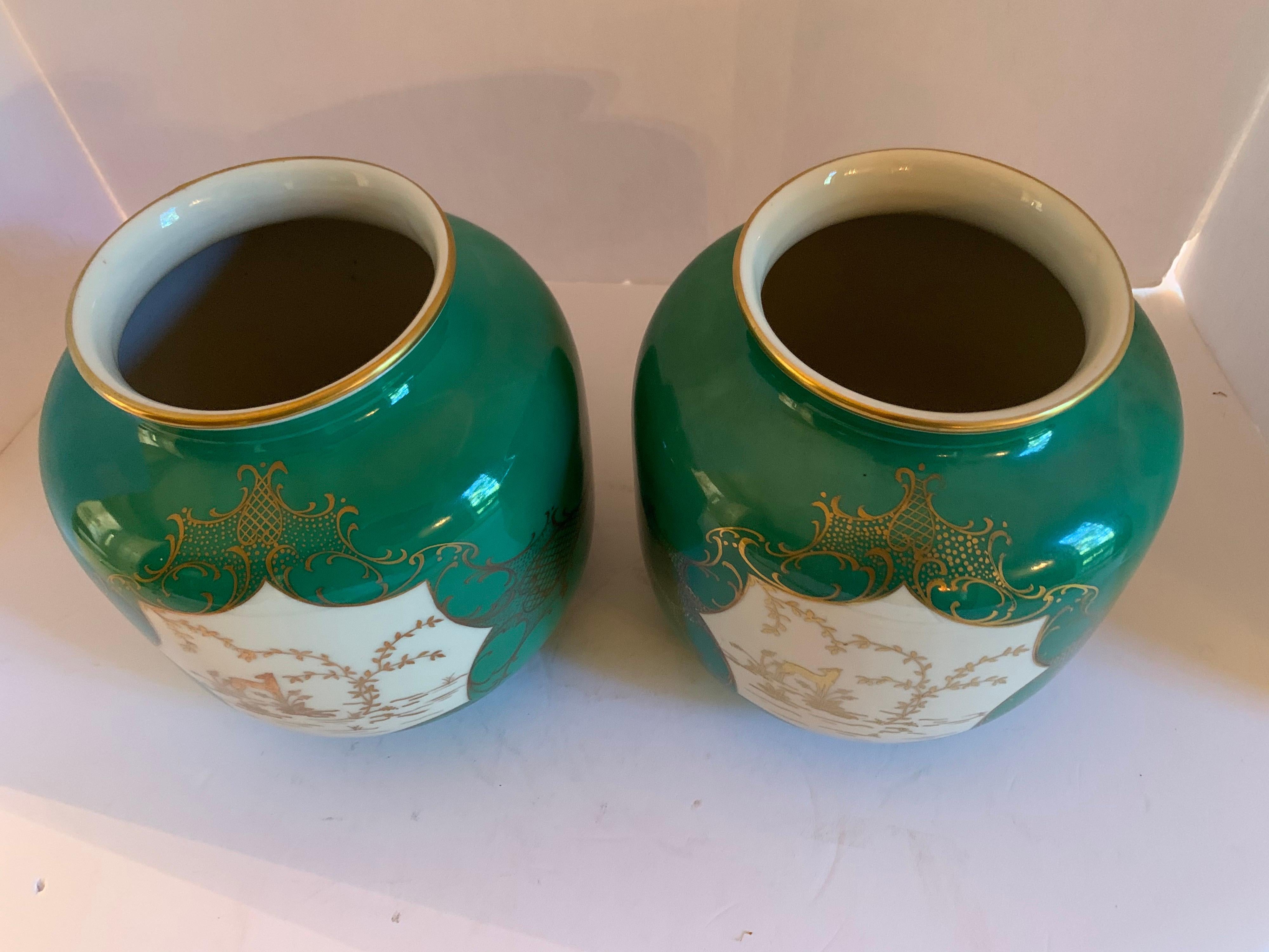 Début du 20ème siècle Paire d'urnes en porcelaine fine Schwarzenhammer Allemagne en vente