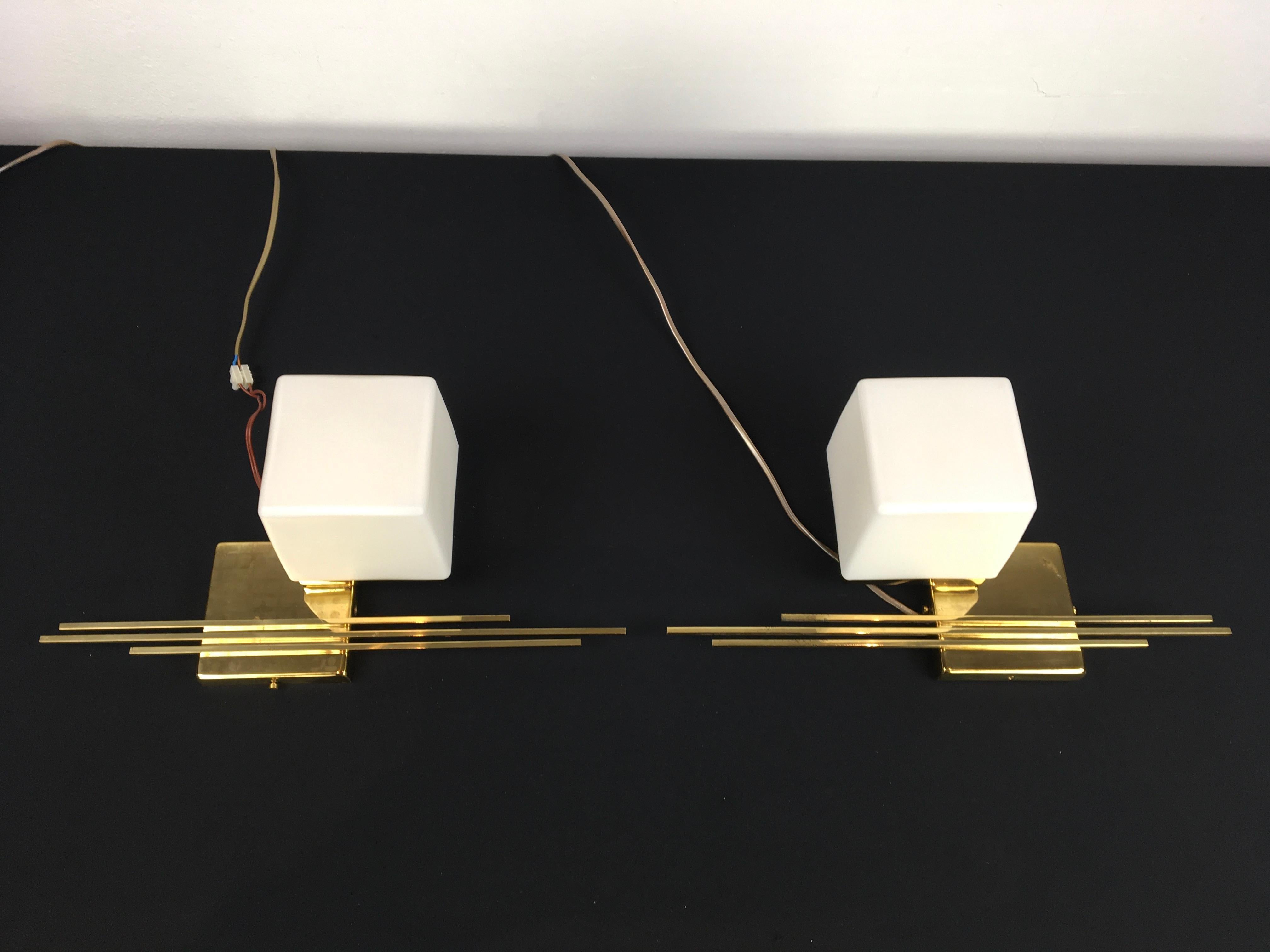 Pair of Sciolari Brass and Cube Milk Glass Wall Lights, Direction Hanging V or H 7