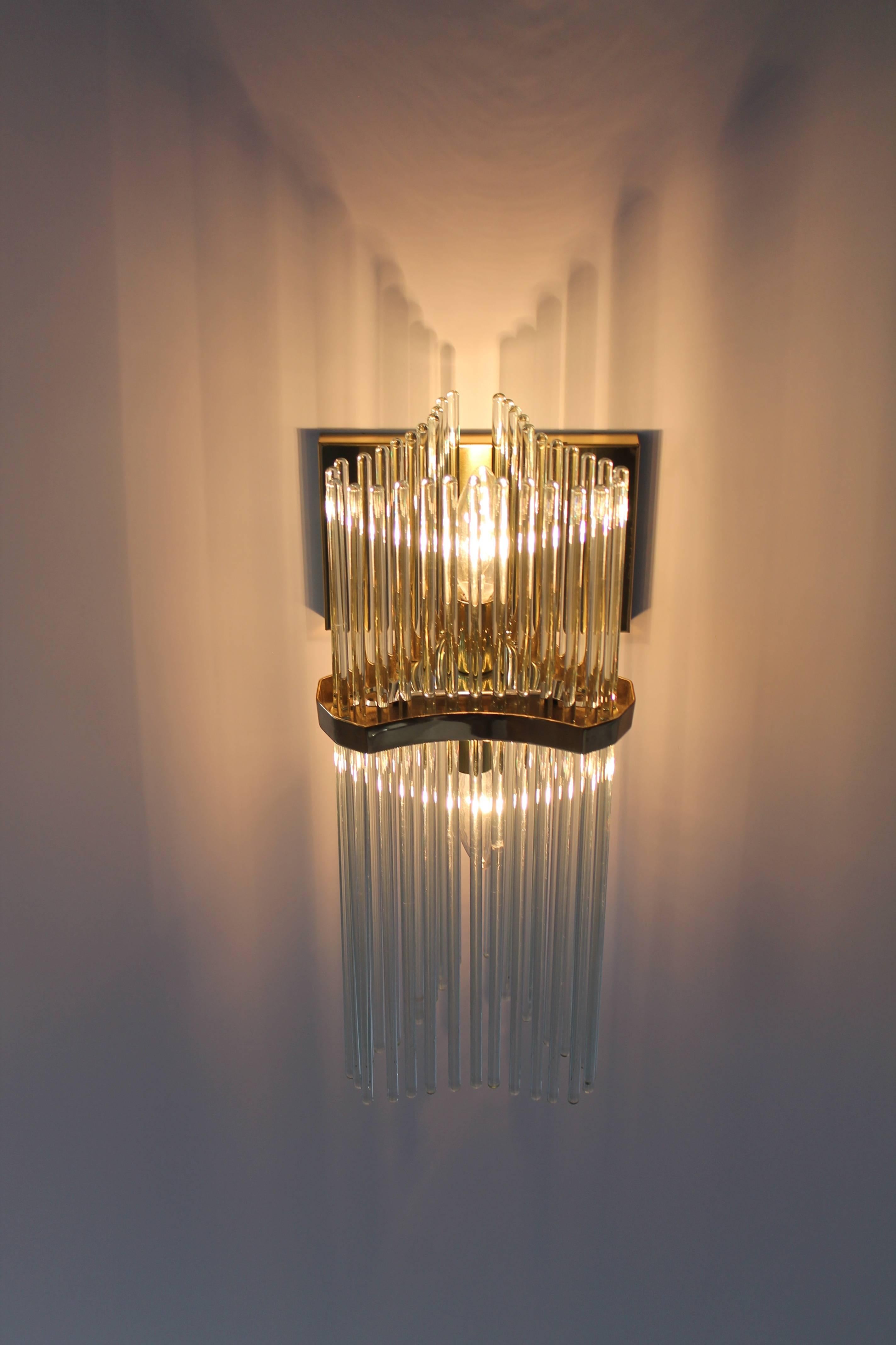 Mid-Century Modern Pair of Sciolari Glass Rod & Brass Wall Sconces Two-Light Bulbs, Italia, 1970