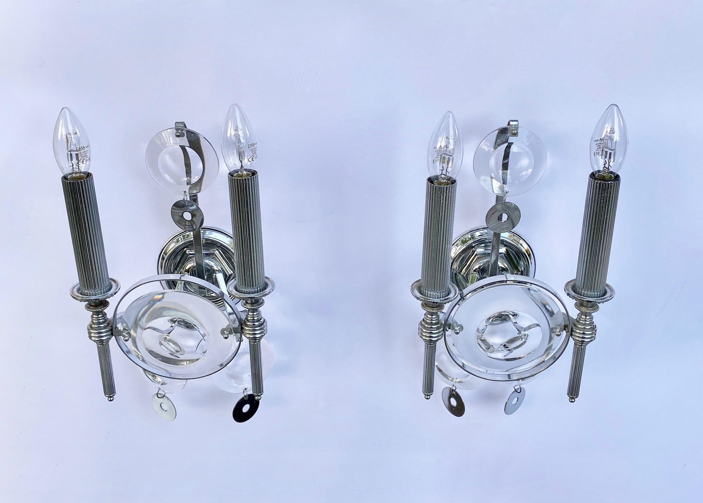 Mid-Century Modern Pair of Sciolari Sconces Wall Lamp, Metal and Glass, Italy, 1970s For Sale