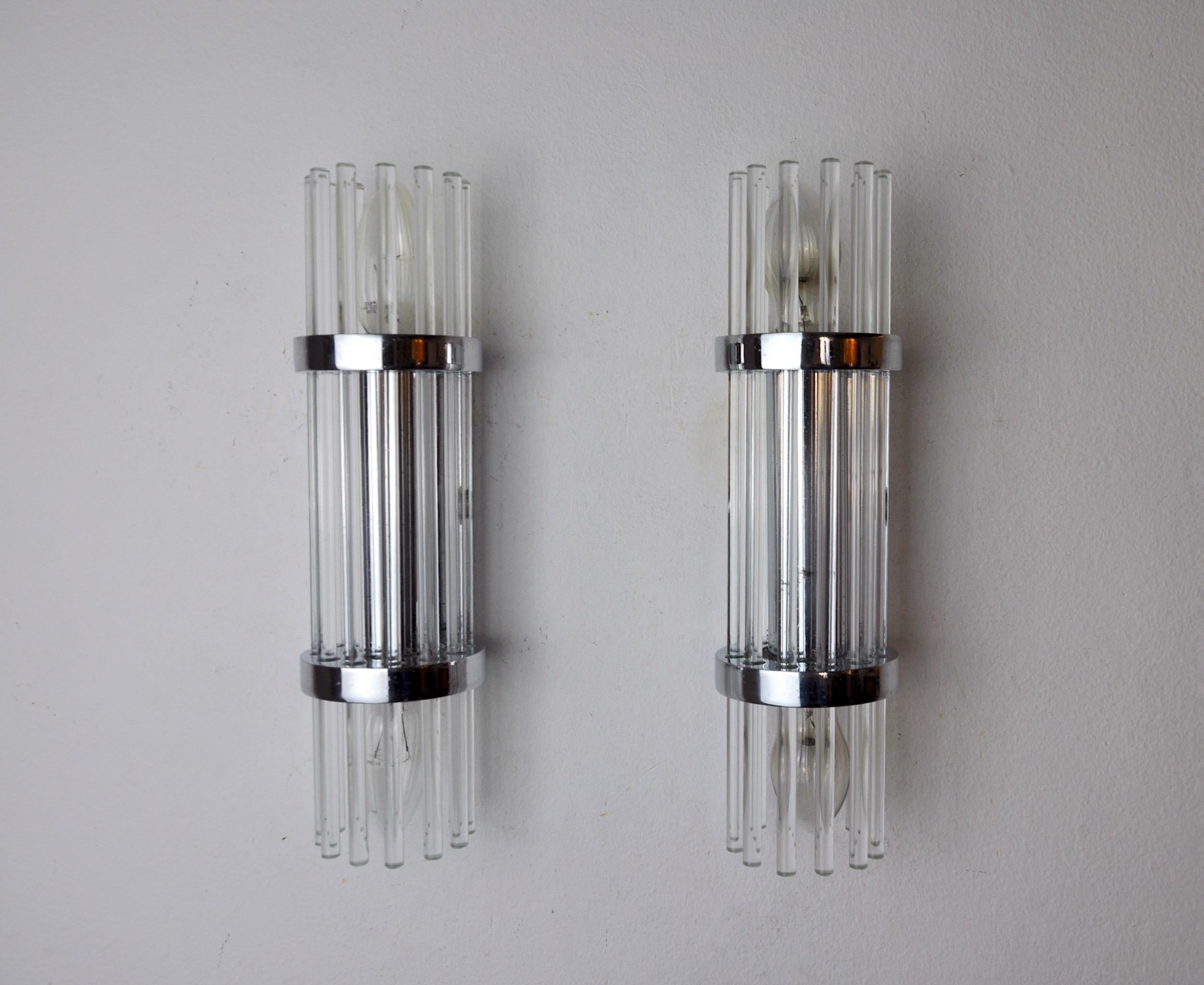 Hollywood Regency Pair of Sciolari Wall Lamps, Murano Glass, Italy, 1970 For Sale