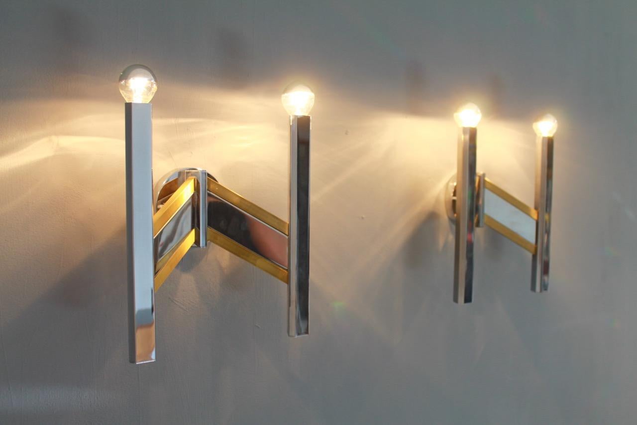 Italian Pair of Sciolari Wall Sconces Lights in Chrome and Brass, Italy, 1970s For Sale