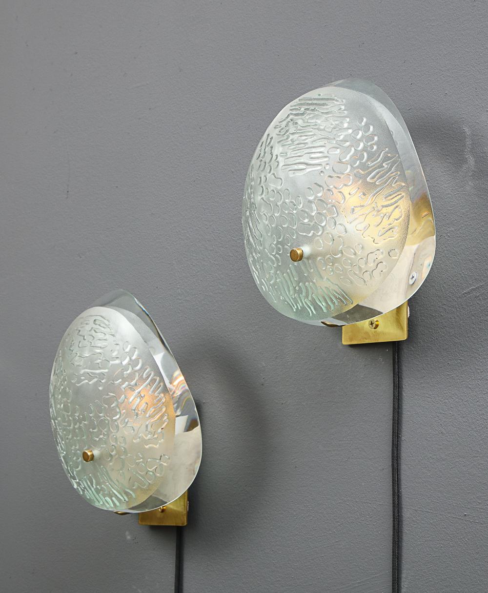 Mid-20th Century Pair of Sconces #2199 by Max Ingrand for Fontana Arte