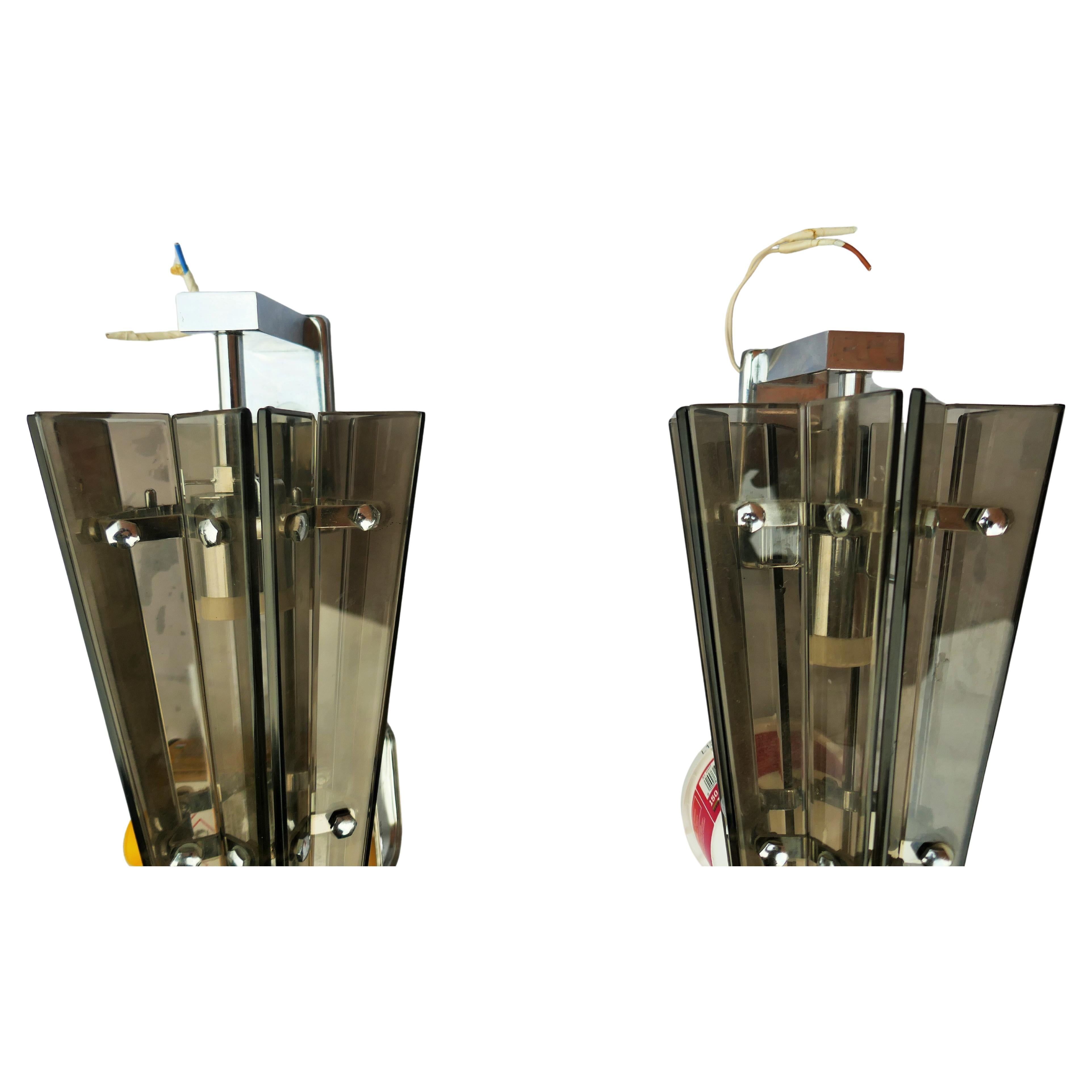 Pair of sconces attributed to Veca For Sale 4