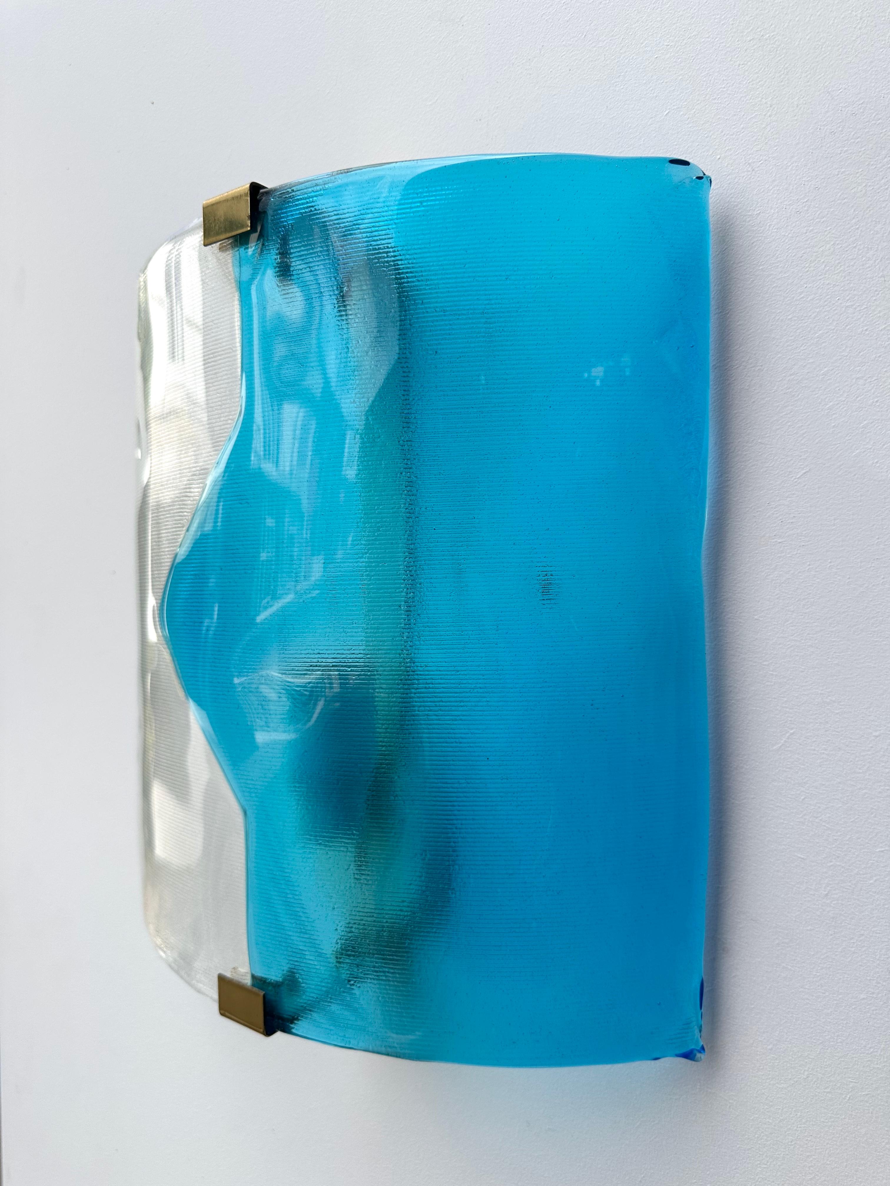 Mid-Century Modern Space Age pair of wall lights lighting lamps sconces blue murano glass and brass details by the italian design manufacture ITRE. Original murano glass garantee tag from the manufcture. Famous italian design like Venini, Vistosi,