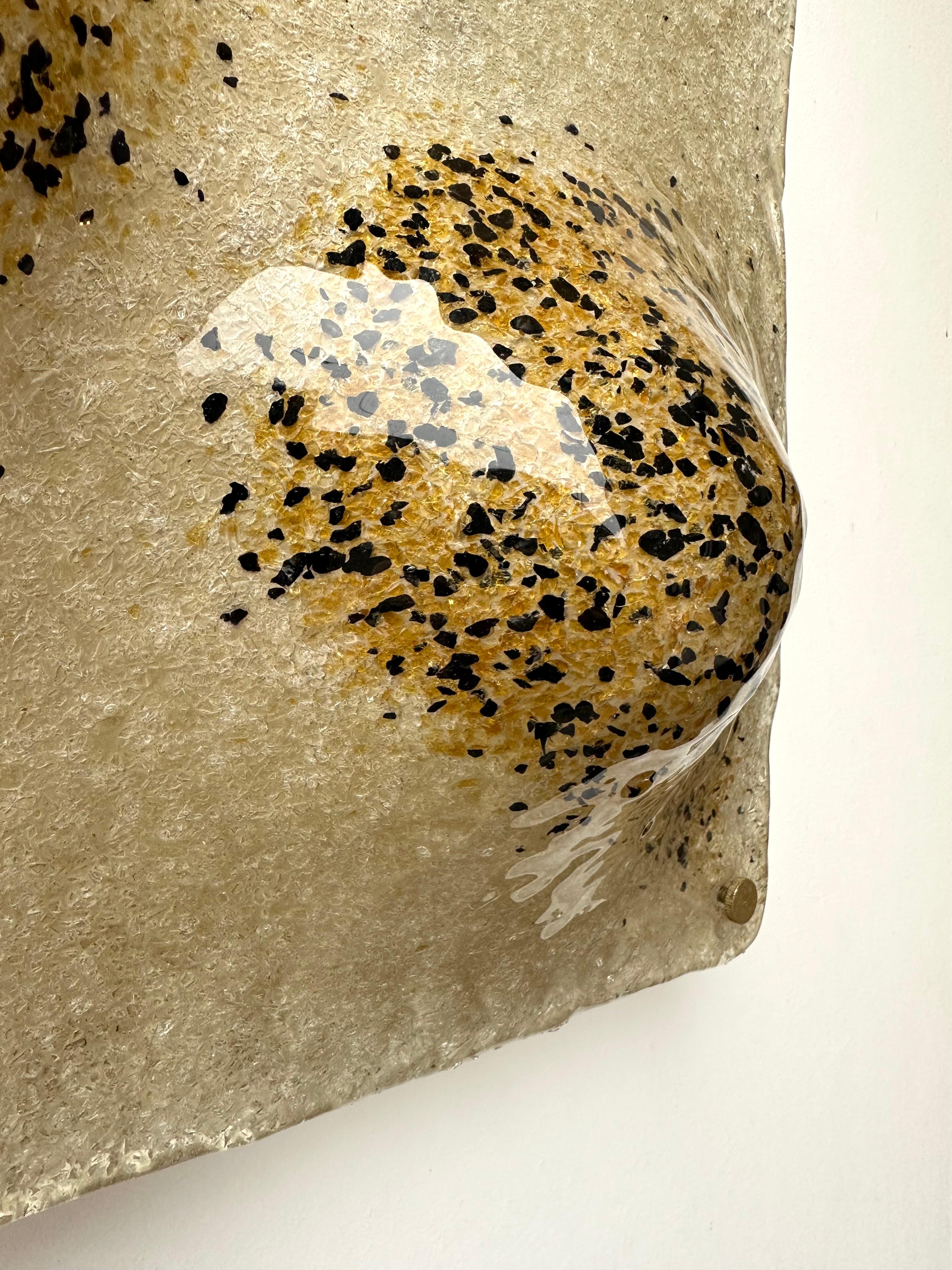 Métal Paire d'appliques en verre de Murano affaissé et métal doré Italie, 1970 en vente