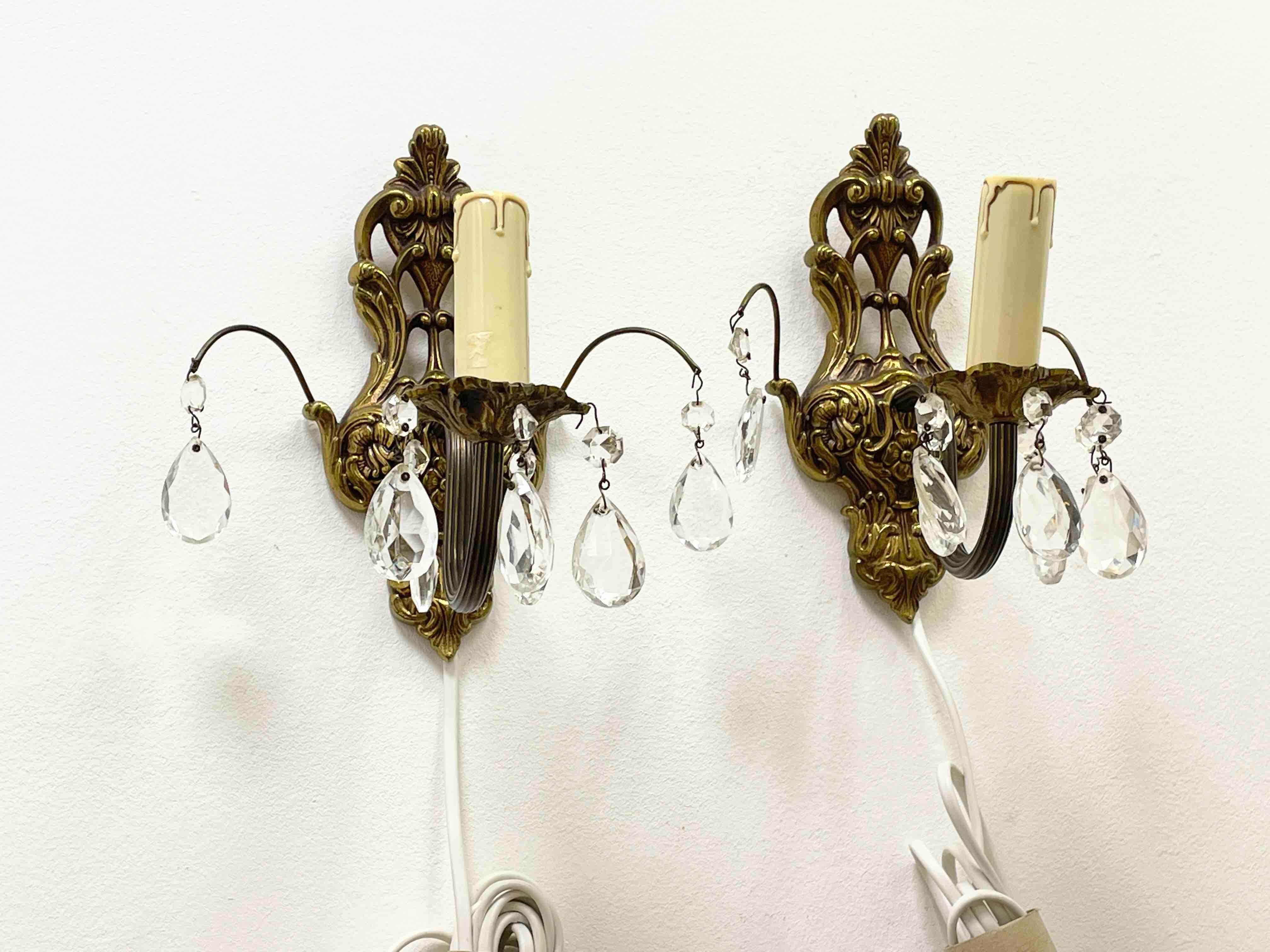 Mid-20th Century Pair of Sconces Bronze and Crystal Glass, Sweden, 1950s For Sale