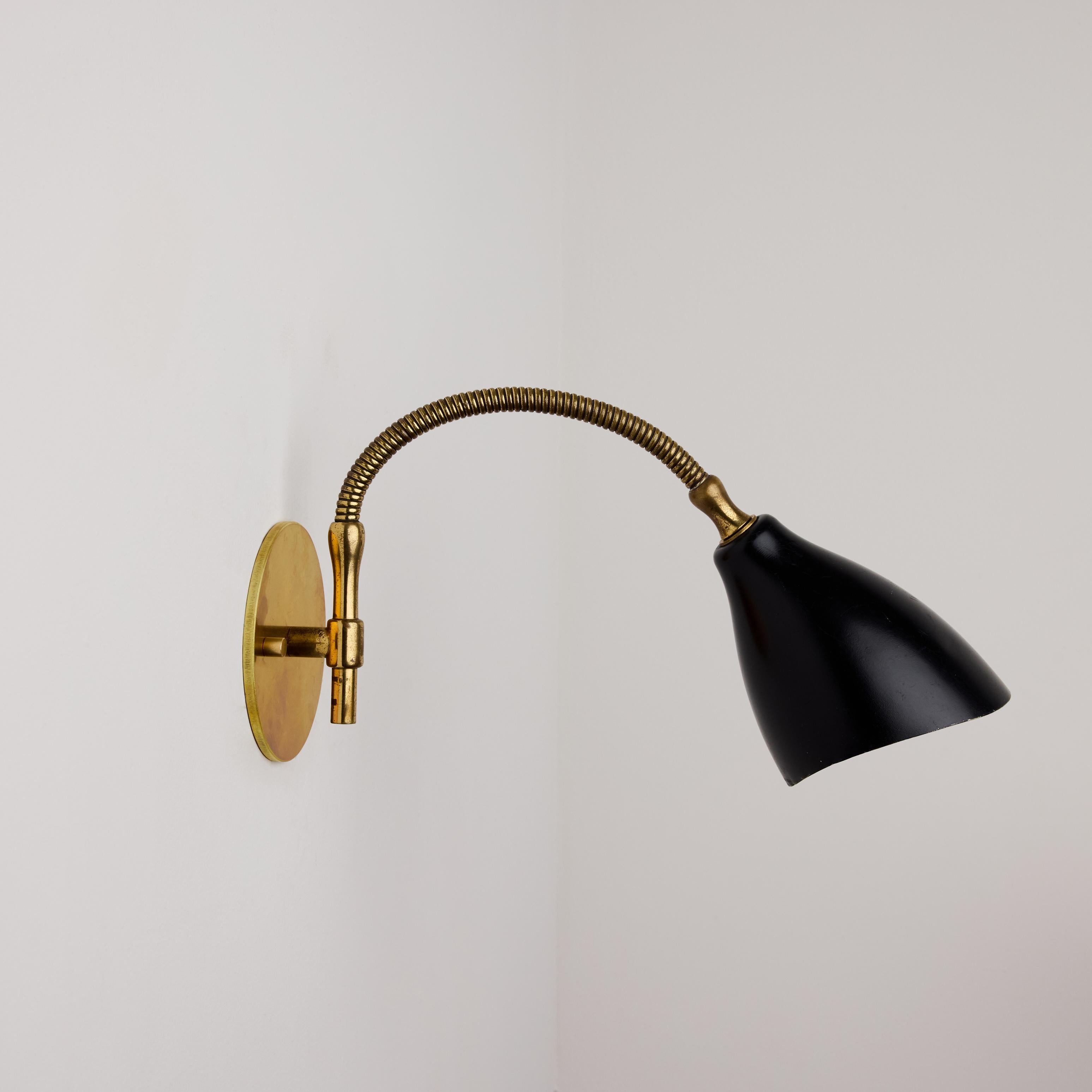Mid-Century Modern Paire d'appliques par Angelo Lelii pour Arredoluce