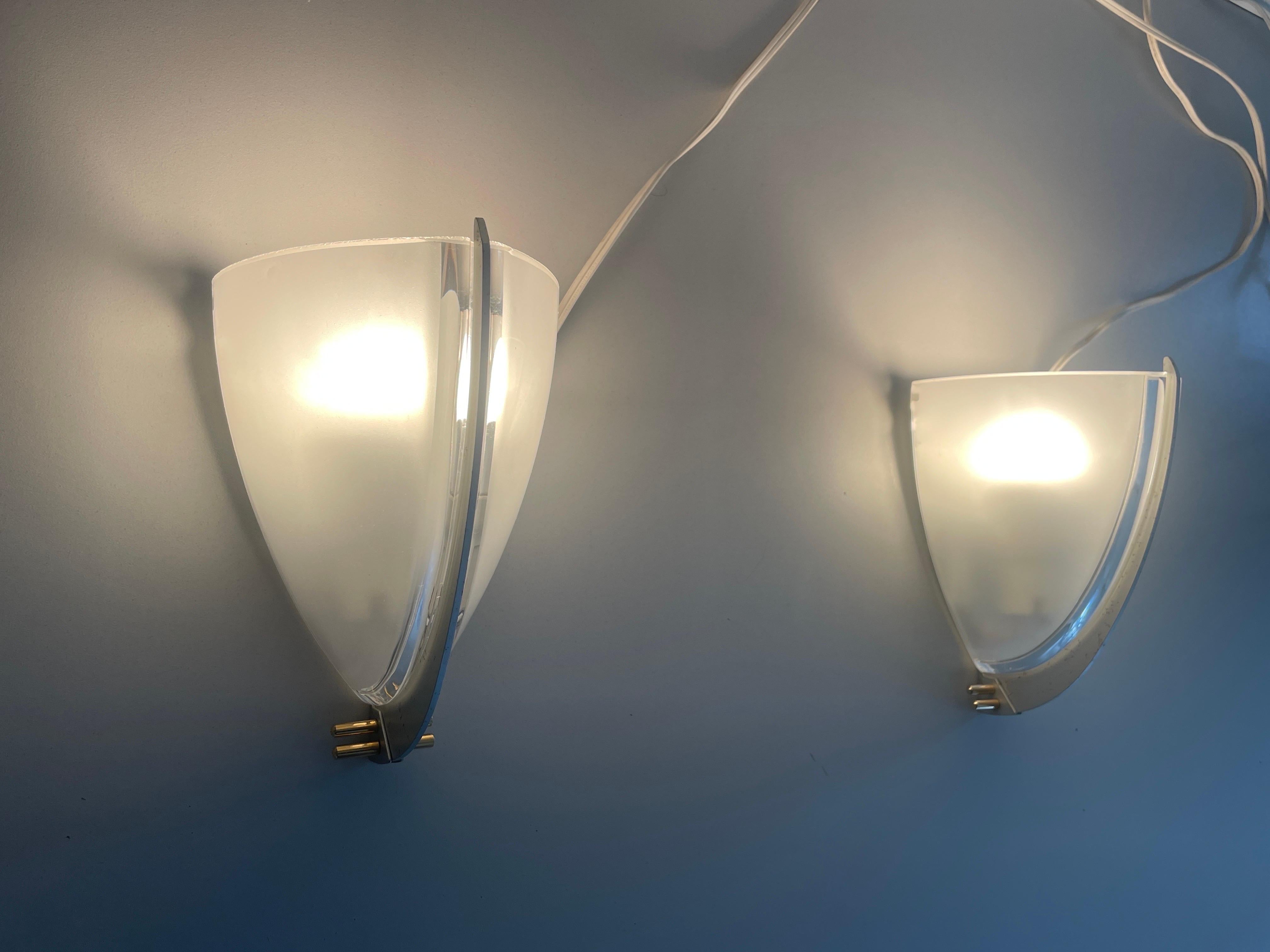 Pair of Sconces by Ernesto Gismondi for Artemide, 1980s, Italy For Sale 9