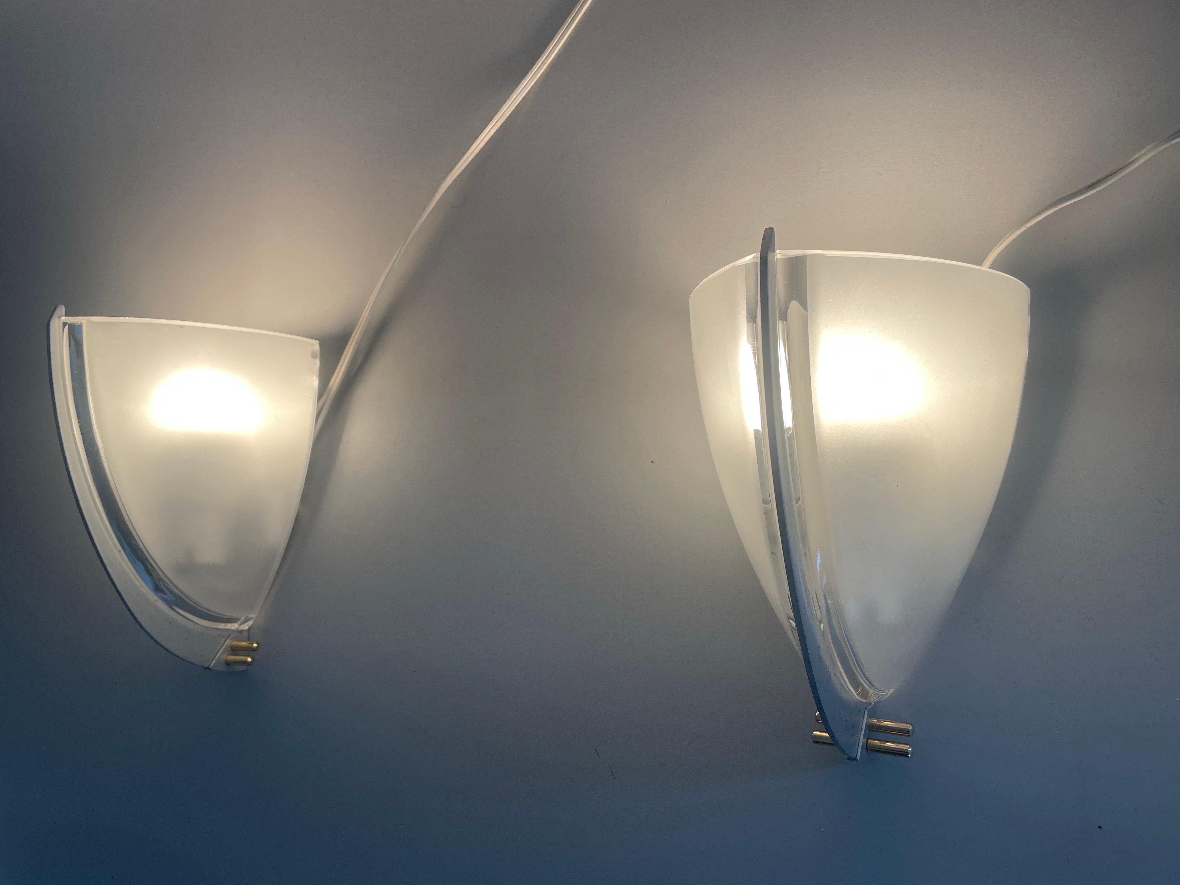 Pair of Sconces by Ernesto Gismondi for Artemide, 1980s, Italy For Sale 10