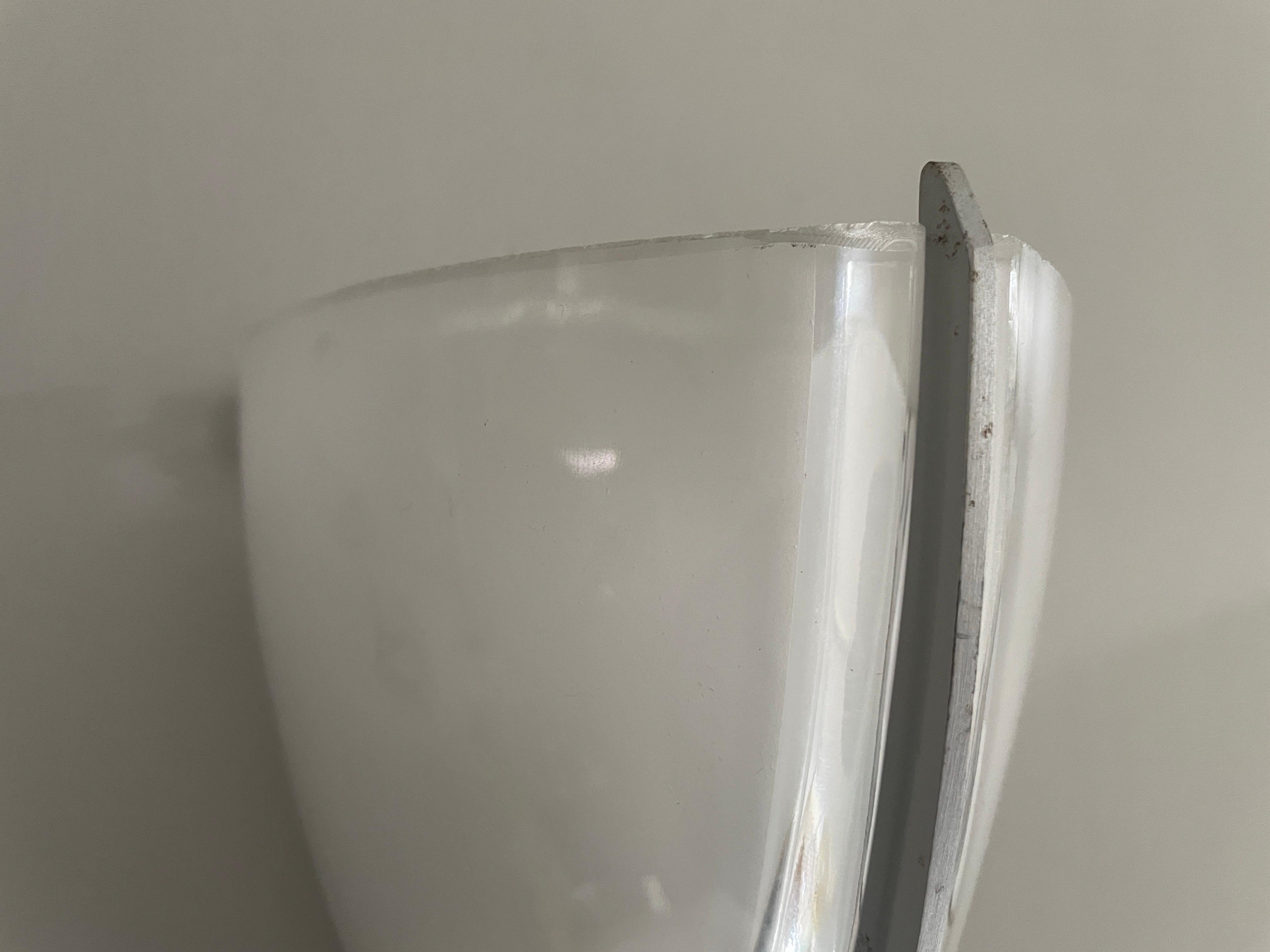 Pair of Sconces by Ernesto Gismondi for Artemide, 1980s, Italy For Sale 1