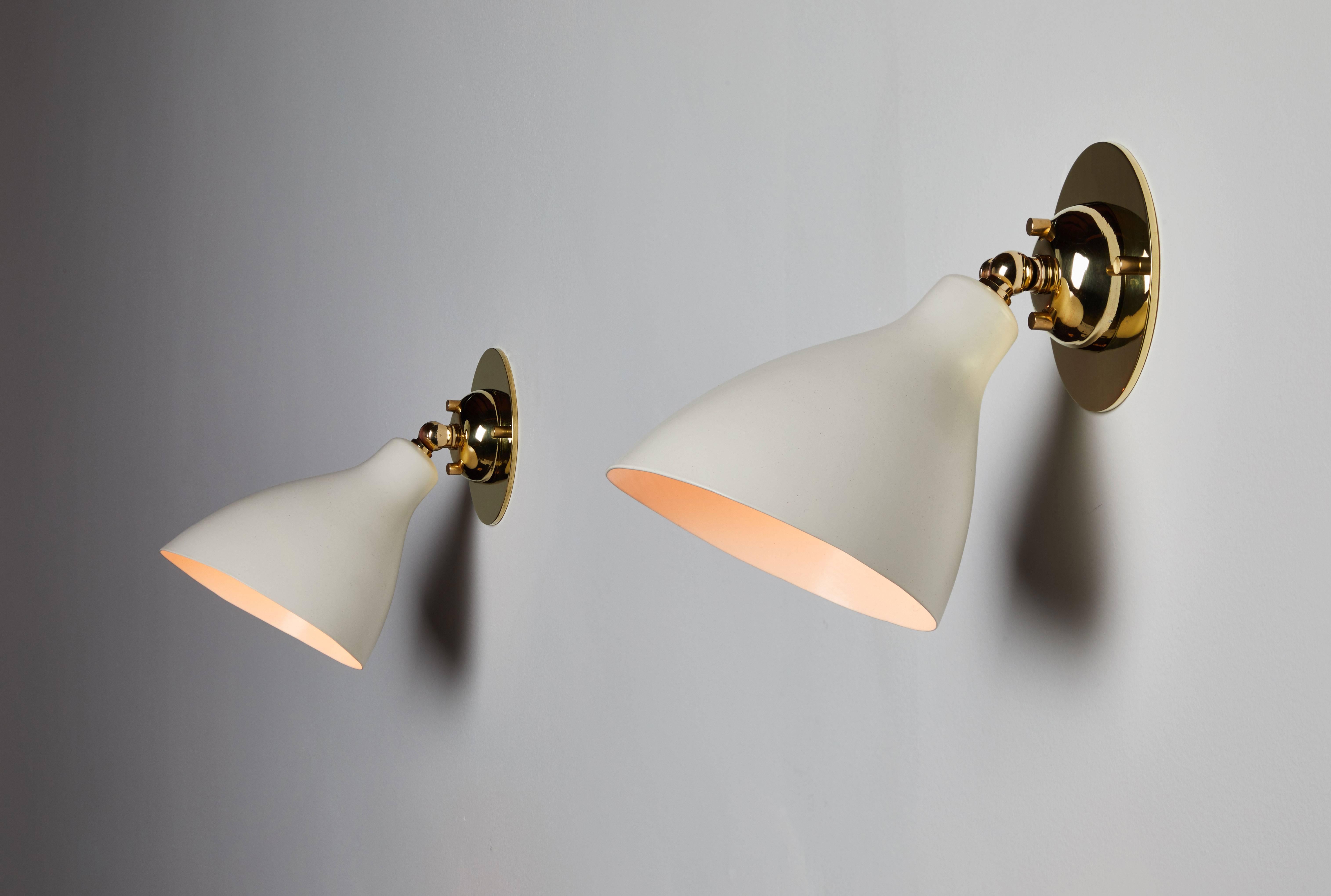 Mid-Century Modern Pair of Sconces by Gino Sarfatti