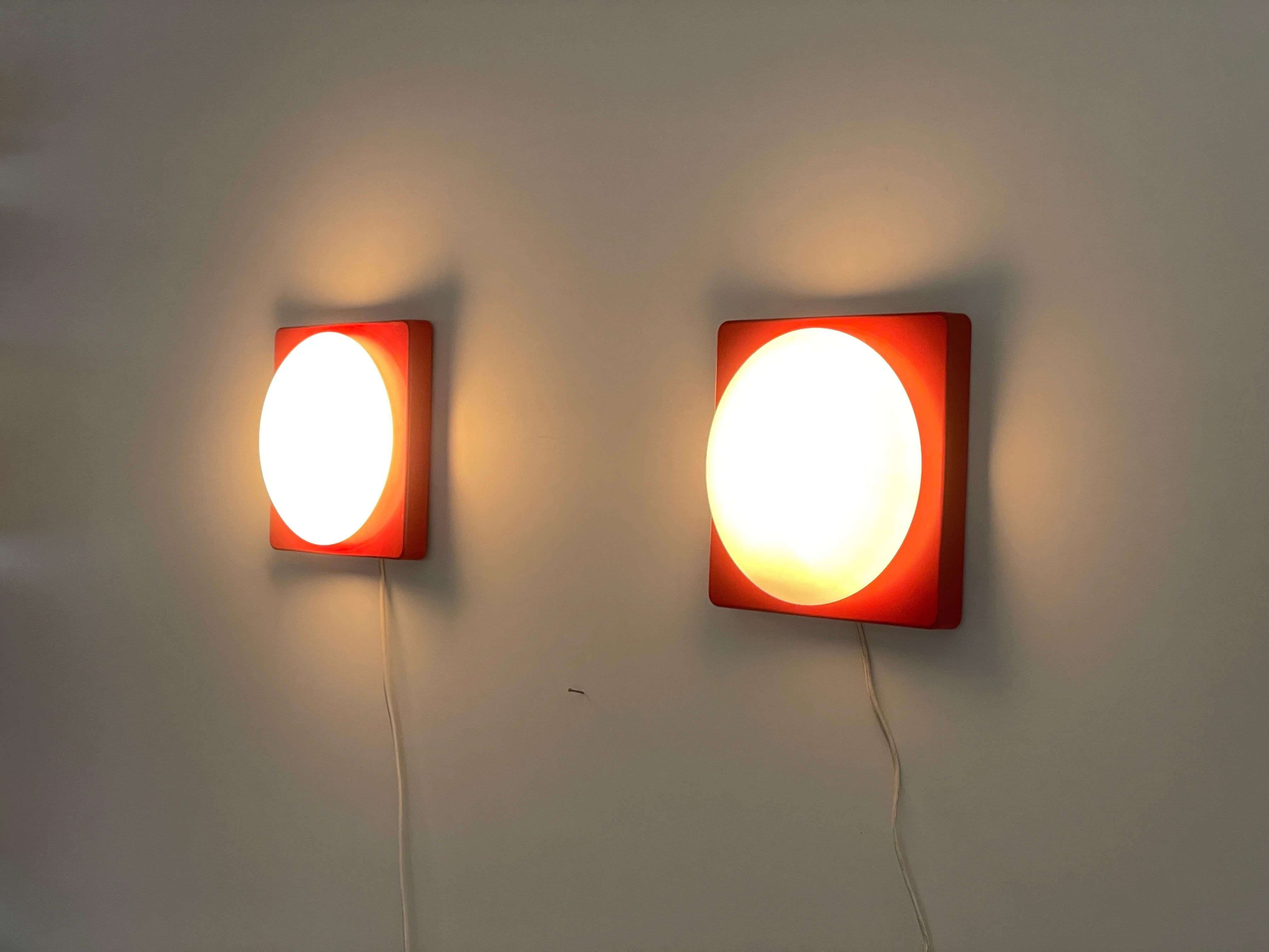 Pareja de apliques de Rolf Krüger para Heinz Neuhaus Leuchten, años 70, Alemania en venta 5
