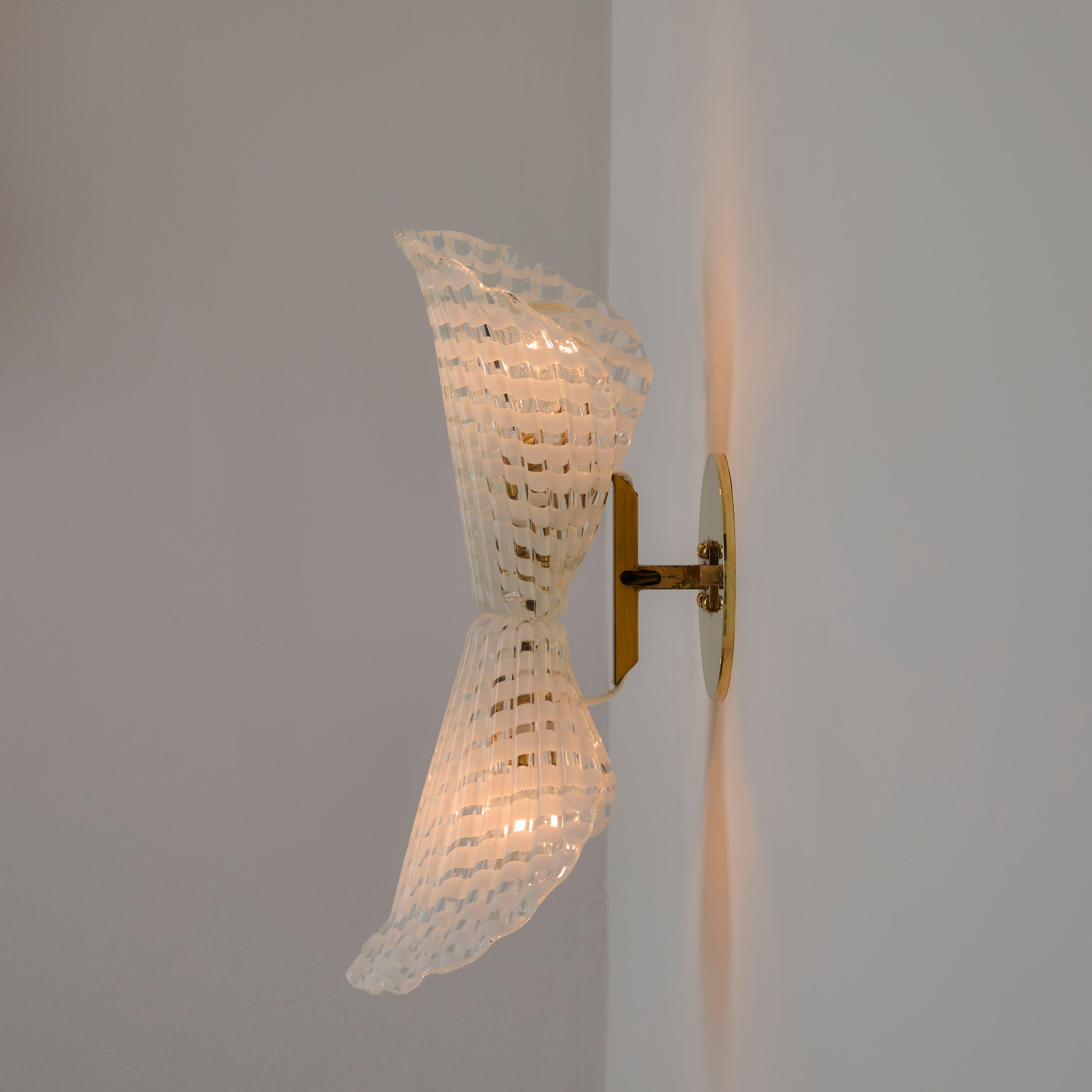Pair of Sconces by Seguso For Sale 3
