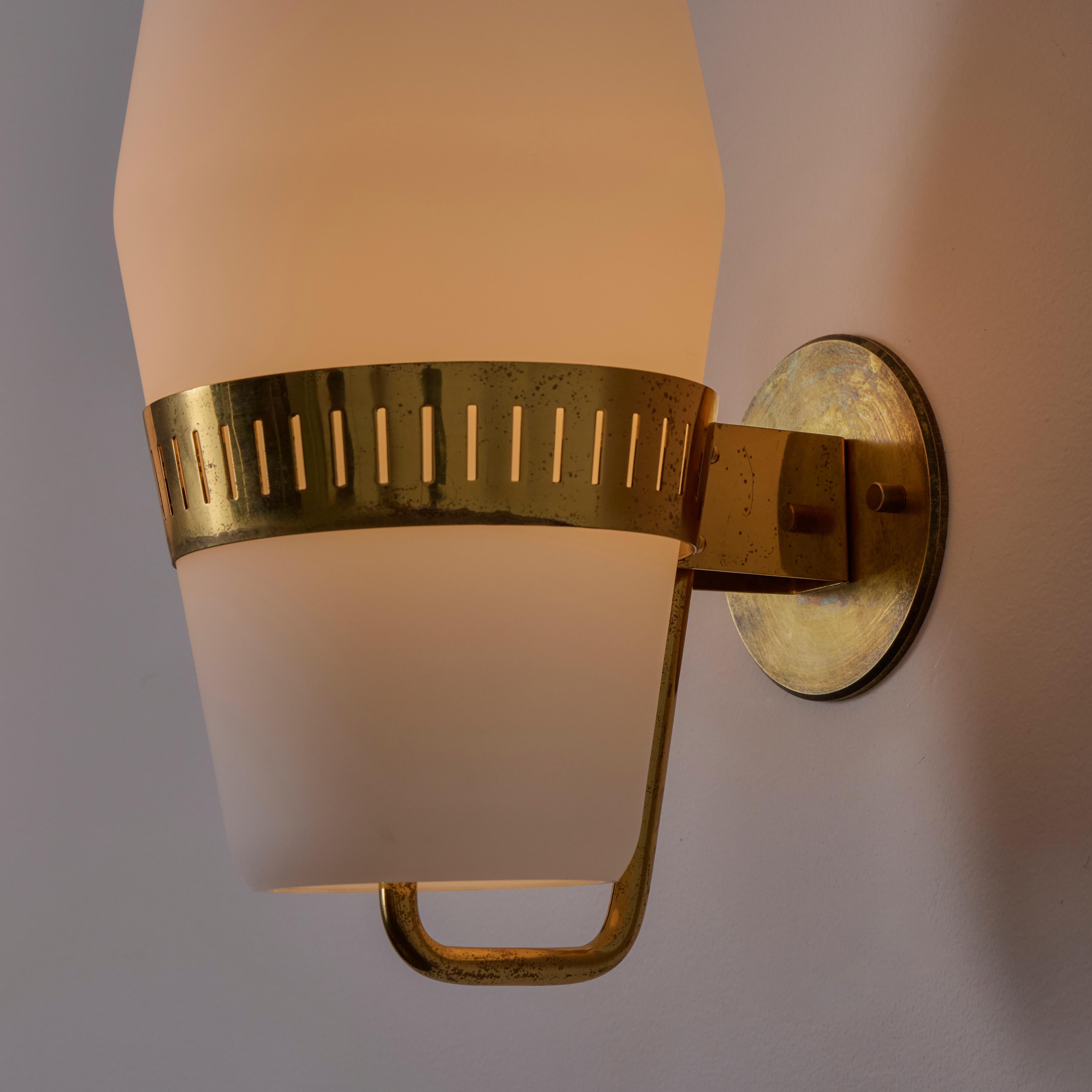 Pair of Sconces by Stilnovo Italiano en venta