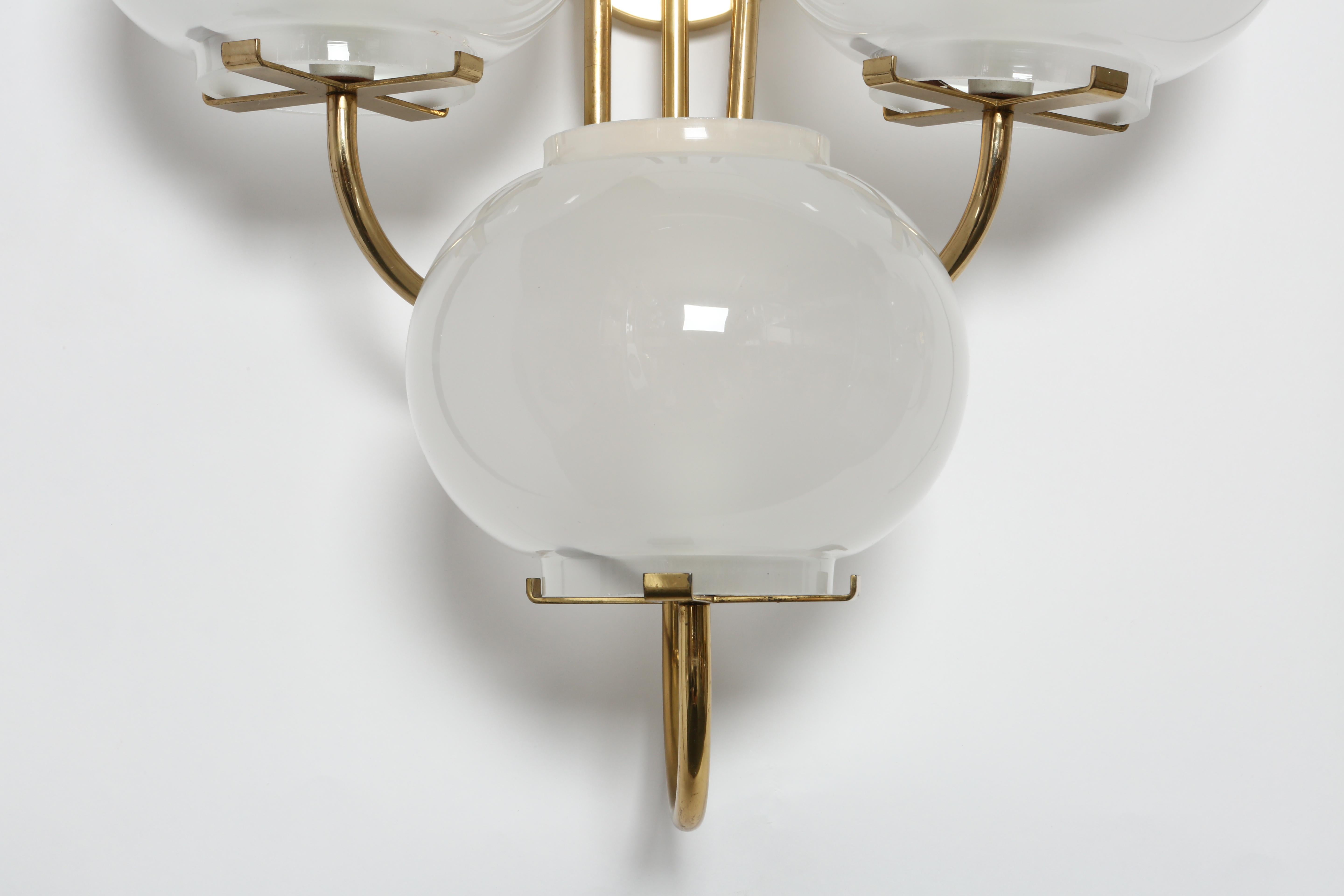 Mid-20th Century Pair of sconces by Tito Agnoli for Oluce For Sale