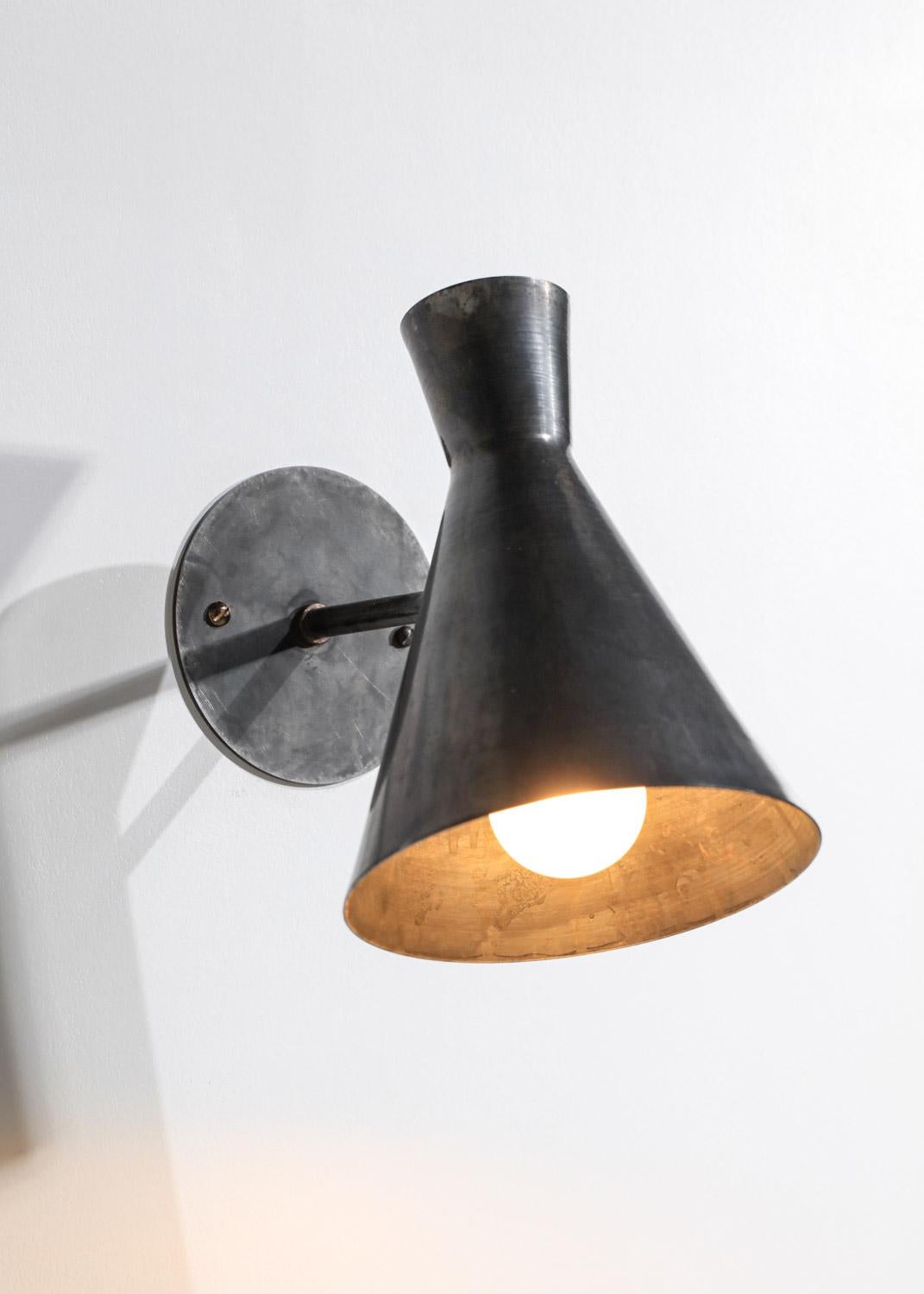 Fait main Applique Danke studio diabolo métallique en vente
