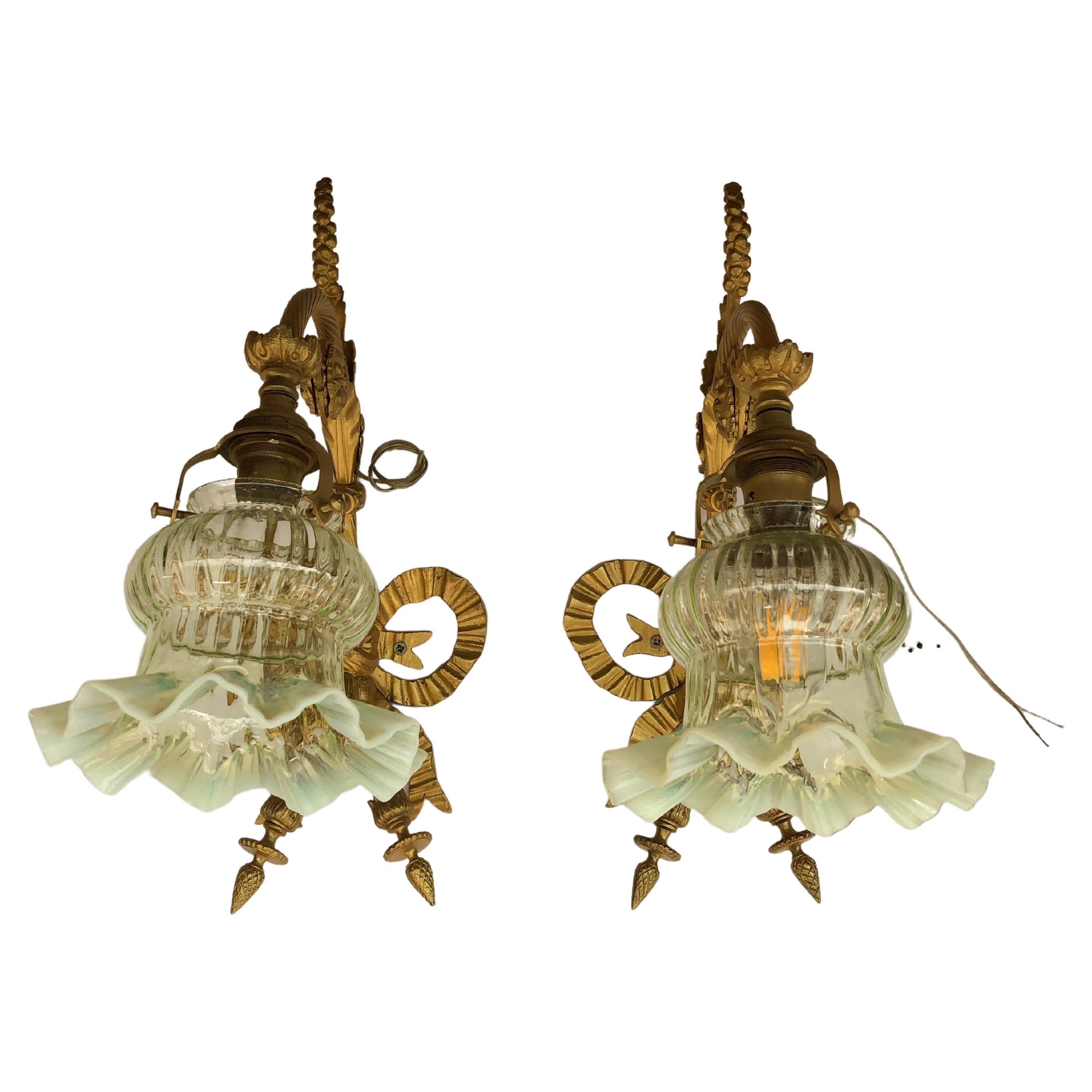 Pair of Sconces Early 20th in Bronze Louis XVI Style For Sale