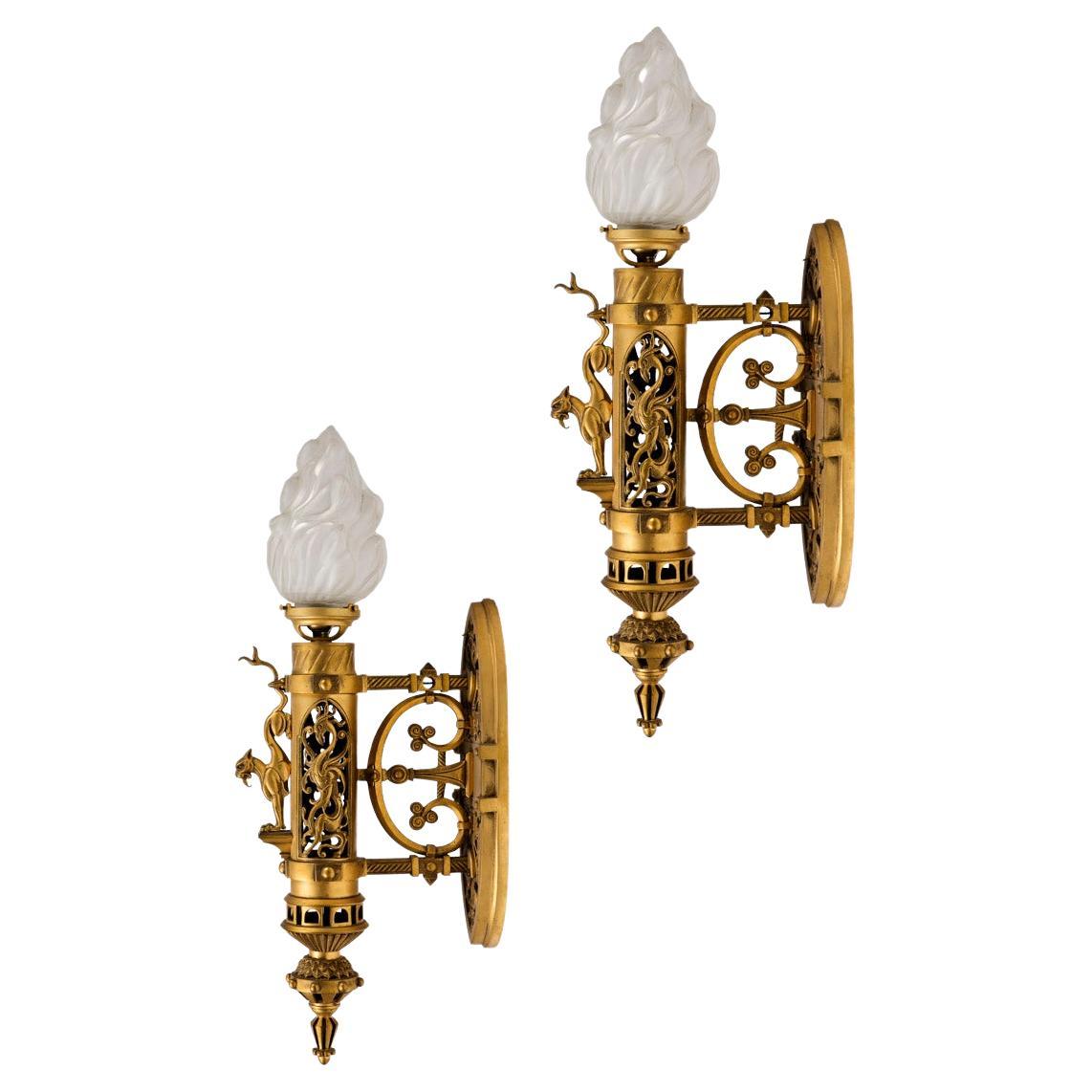 Pair of Sconces in Bronze Neolassical For Sale