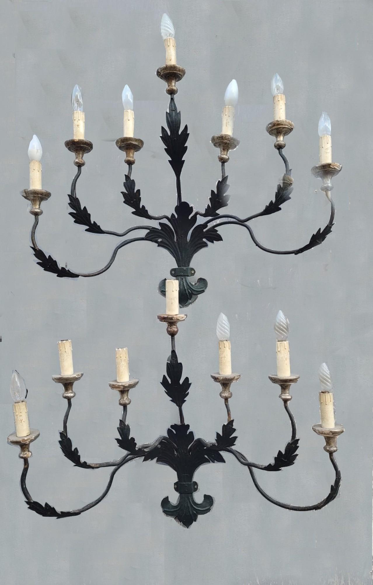 Pair of Sconces in Cut Iron, Late 19th Century In Good Condition For Sale In MARSEILLE, FR
