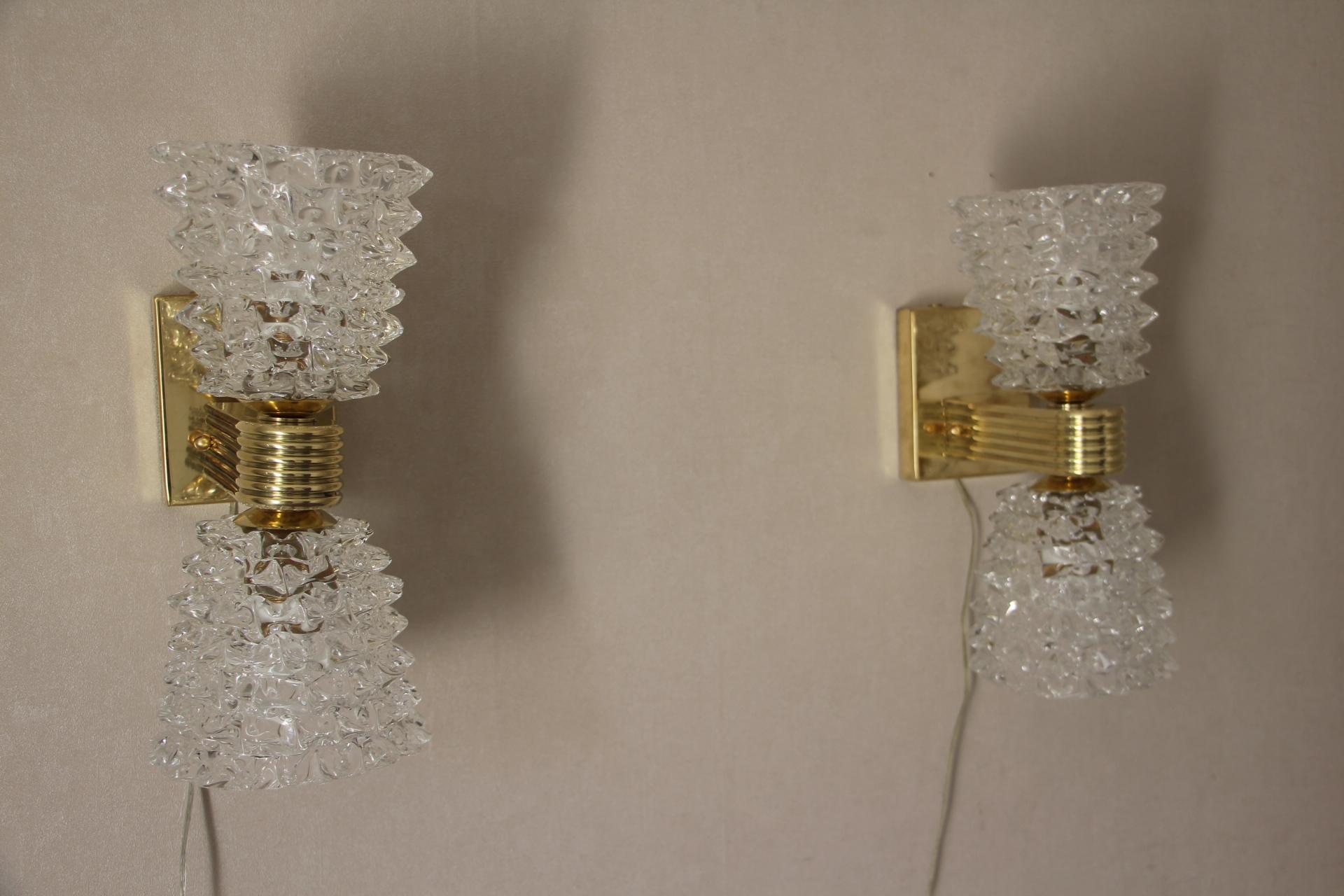 Brass Pair of Sconces in Rostrato Murano Glass by Barovier, Clear Glass Wall Lights For Sale
