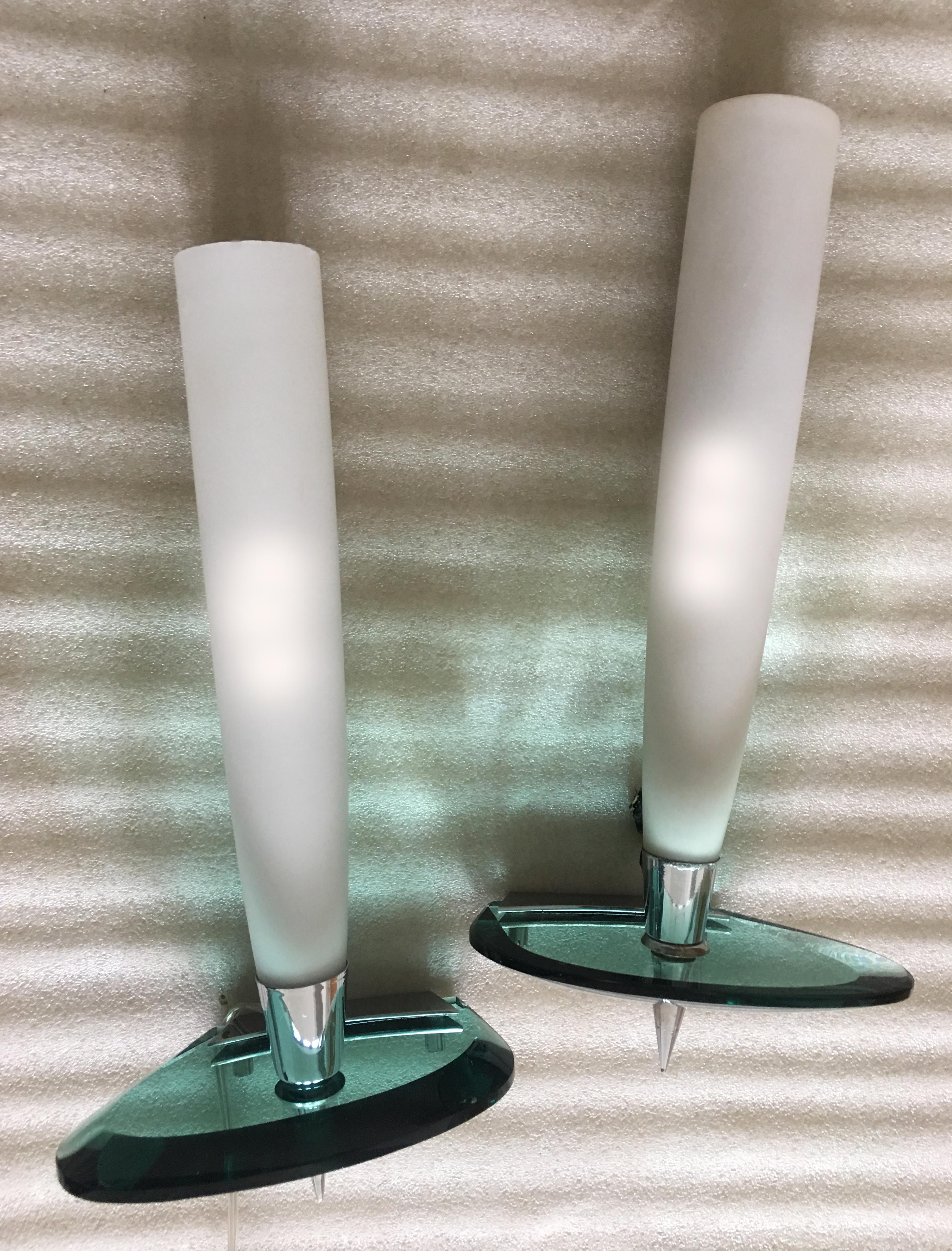 Metal Pair of sconces in the Style of Fontana Arte, Italy, 1970 For Sale