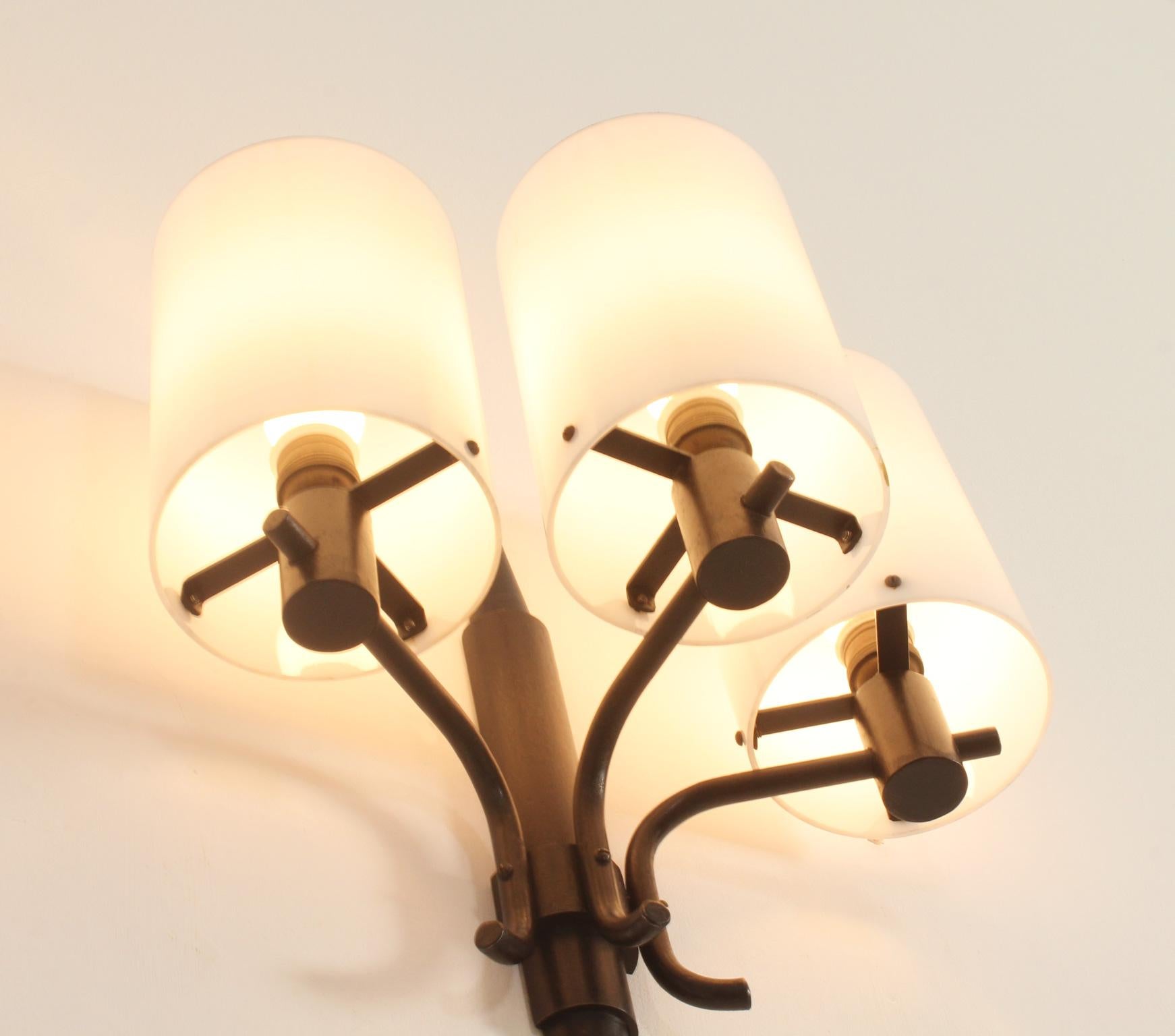 Pair of Sconces in Wrought Iron by Jordi Vilanova, Spain, 1960's For Sale 4