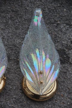 Paar Wandleuchter aus schillerndem Muranoglas mit goldenem Messingblatt, italienisches Design