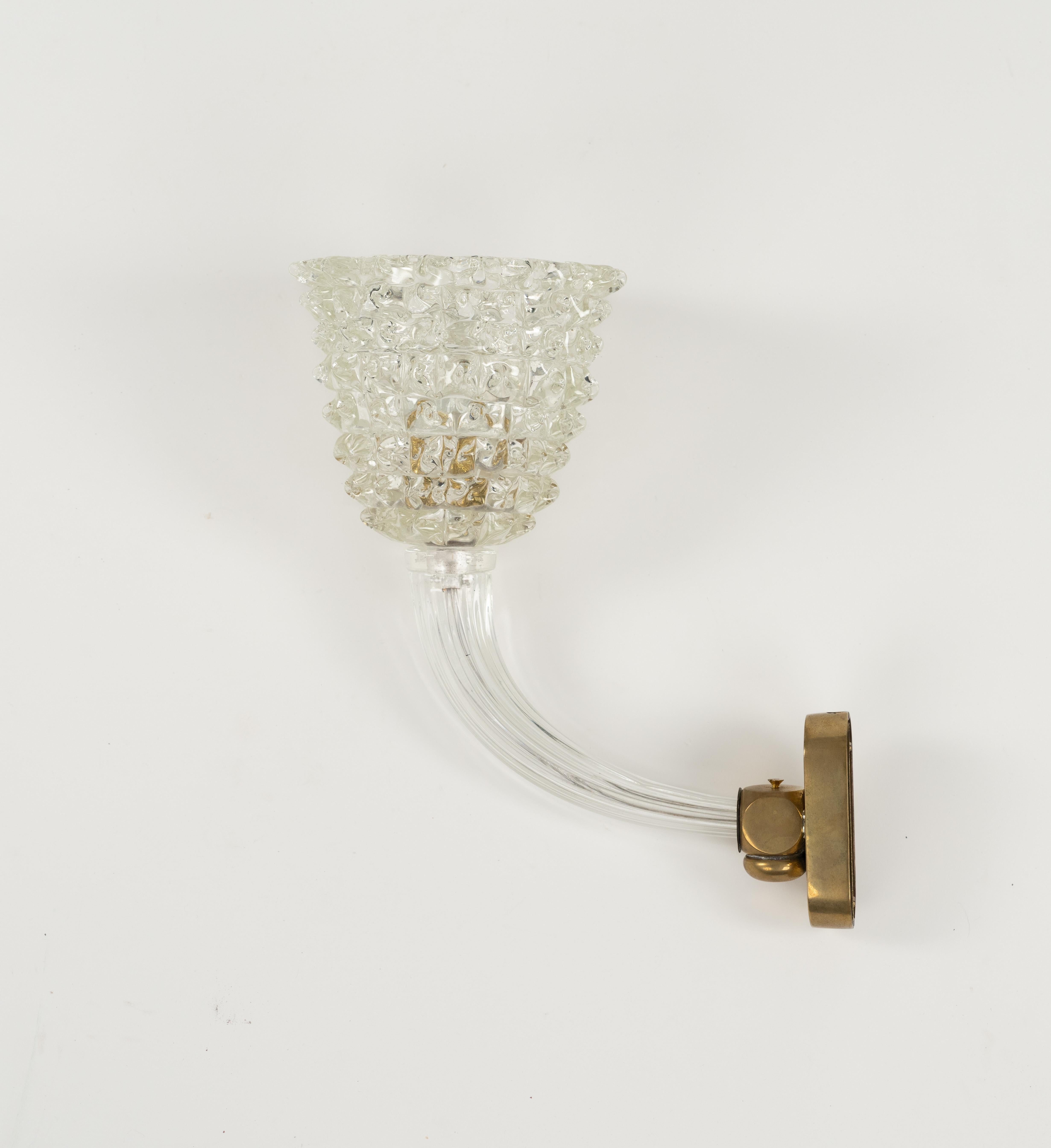 Mid-20th Century Pair of Sconces Rostrato Murano Glass & Brass Barovier & Toso Style, Italy 1950s For Sale