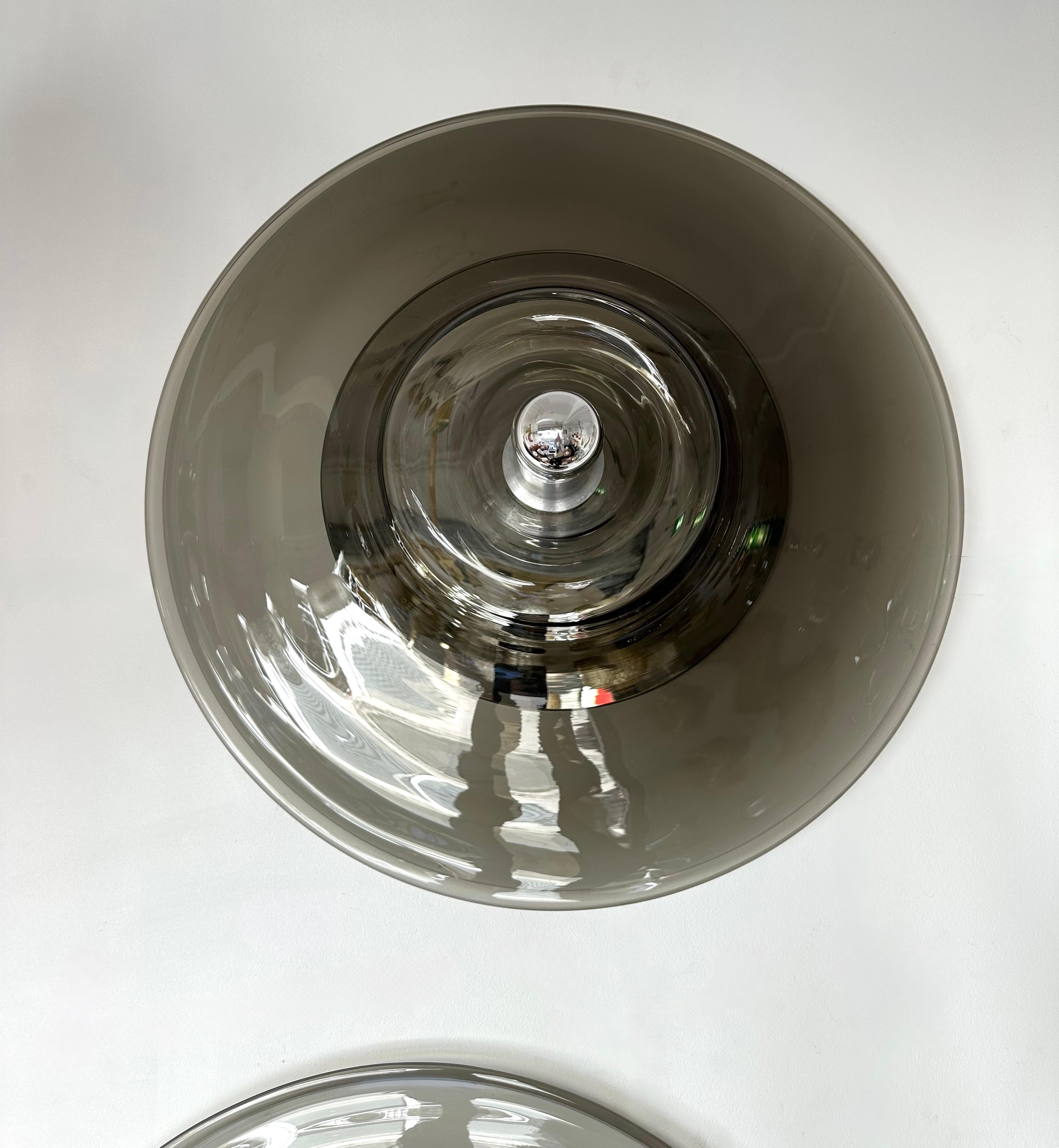 Pair of Sconces Smoke Murano Glass by Pierre Cardin for Venini, Italy, 1970s For Sale 3