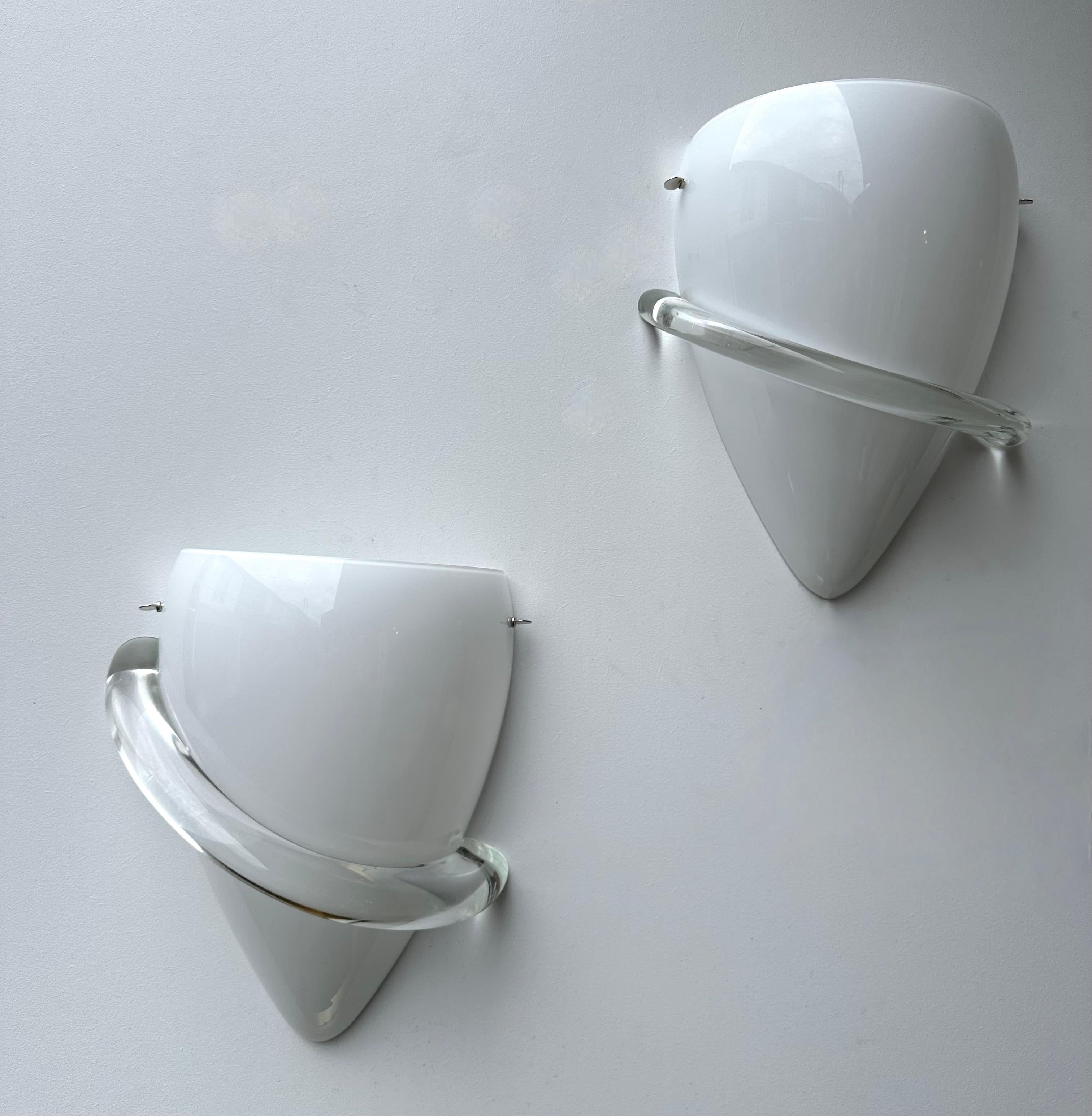Fin du 20e siècle Paire d'appliques en verre Swan Murano par Tina Aufiero pour Venini, Italie, années 1990 en vente