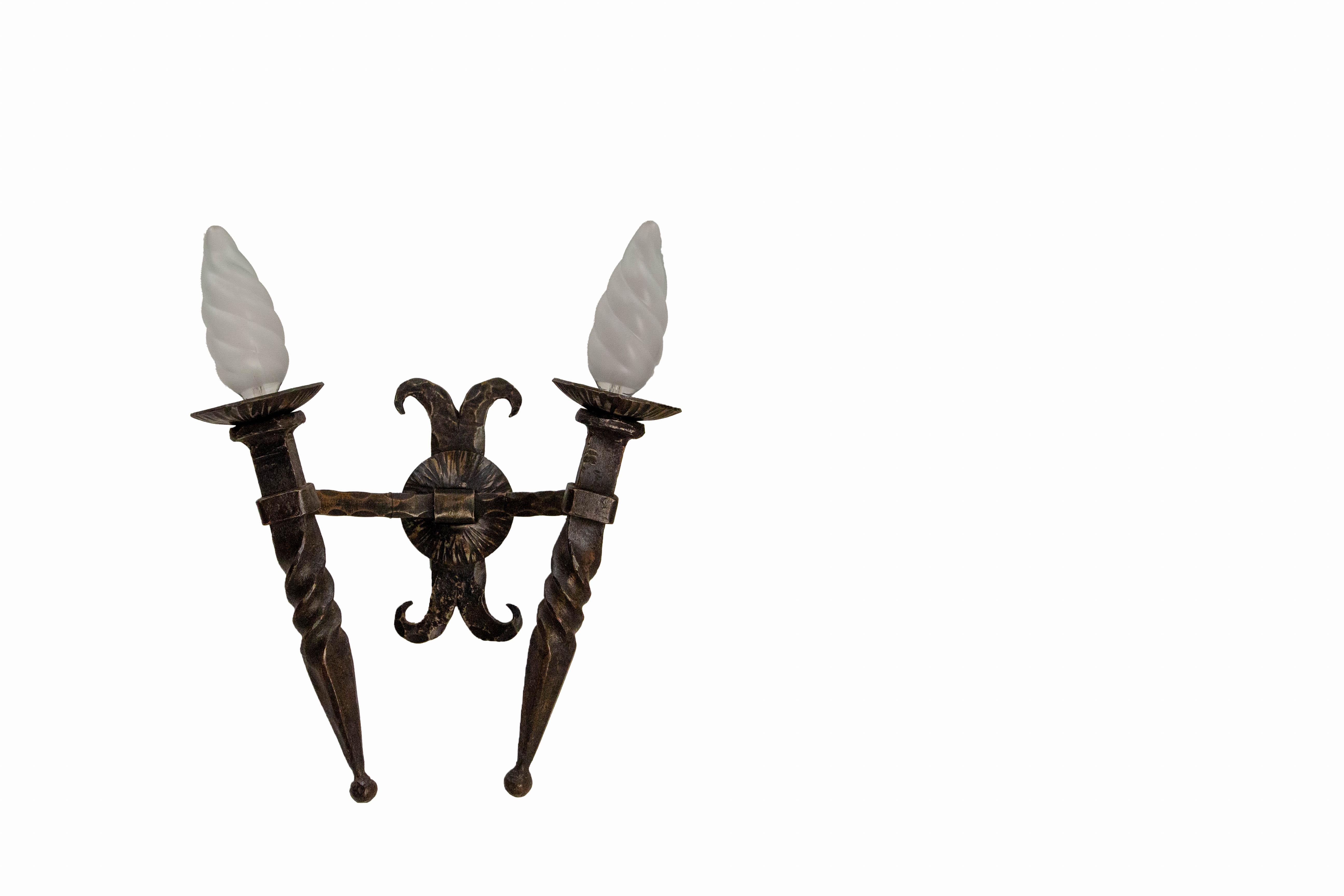 Pareja de Apliques Lámpara de Pared Hierro Forjado, circa 1960, Francés en Bueno estado para la venta en Labrit, Landes