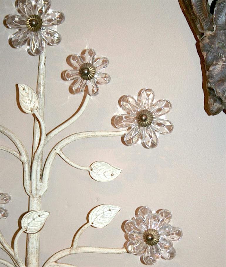 Pair of  Sconces with Crystal Flowers In Excellent Condition In New York, NY