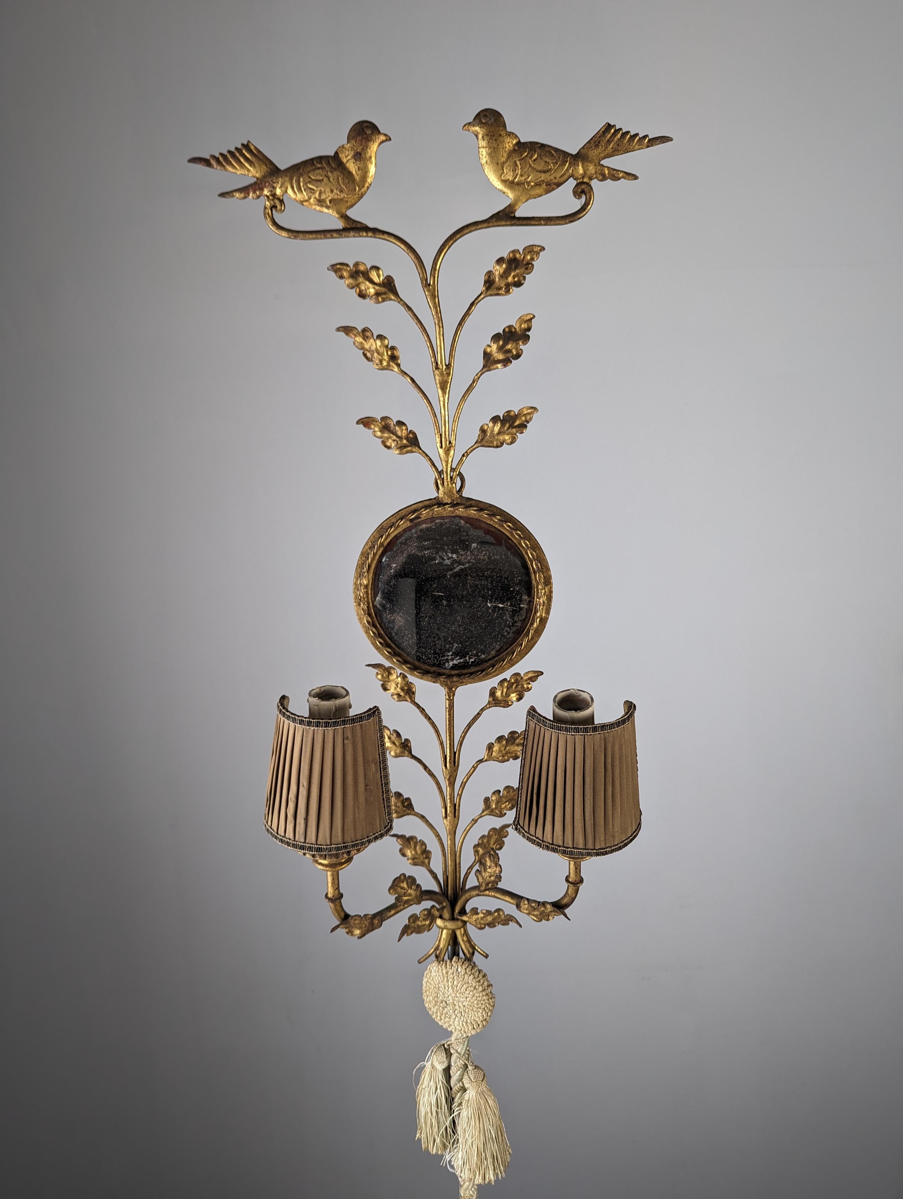 Pair of sconces with mirror between birds and oak leaves For Sale 9