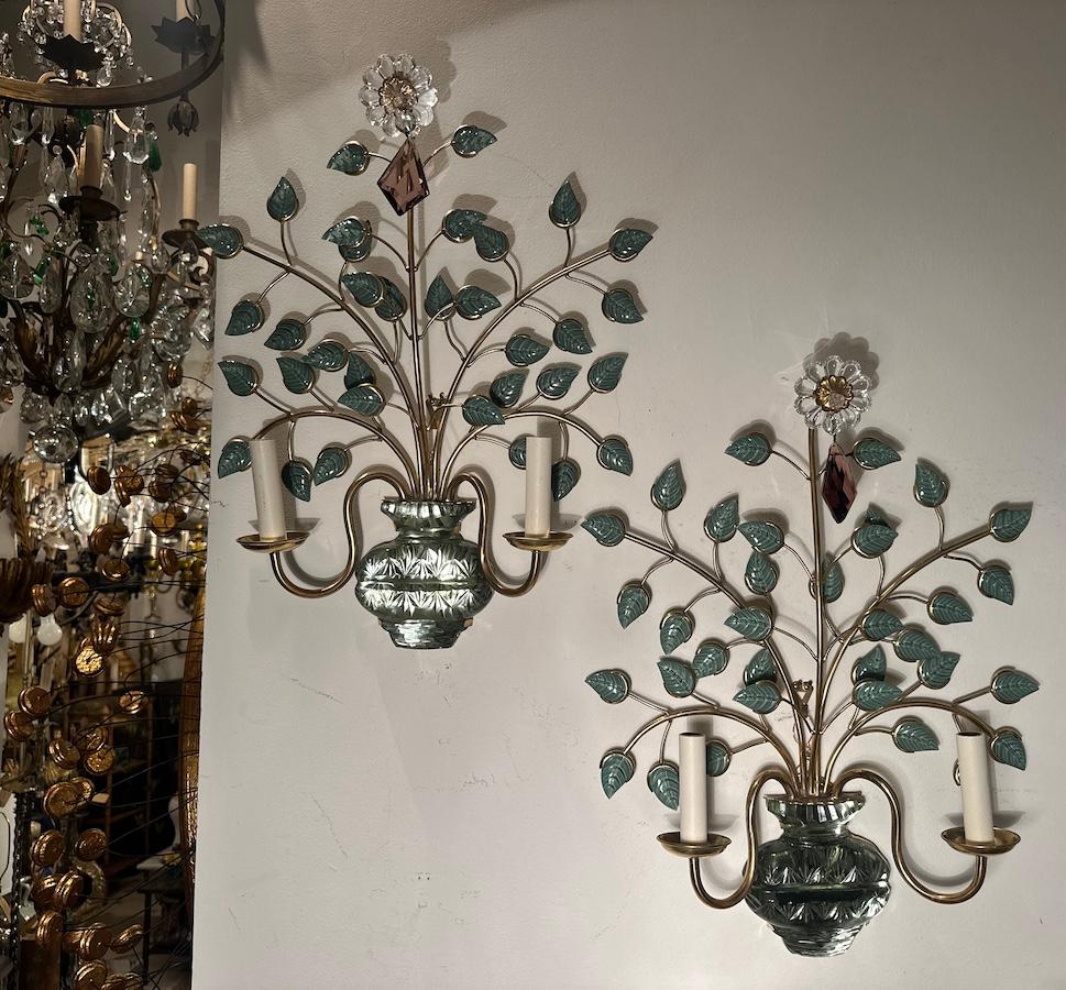 Coppia di appliques con foglie in vetro modellato in vendita 1