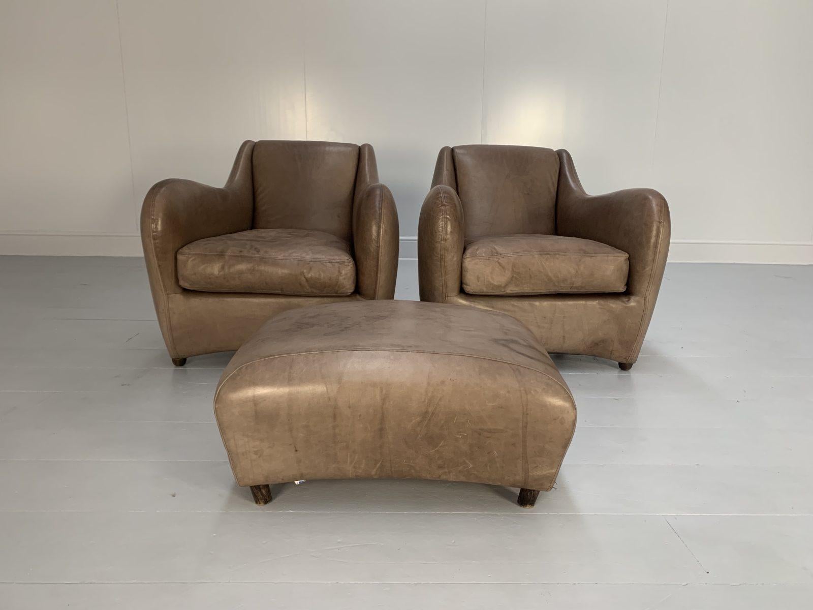 Bonjour les amis, et bienvenue à une nouvelle offre incontournable de Lord Browns Furniture, la première source de canapés et de chaises de qualité au Royaume-Uni.

L'offre porte sur une paire de fauteuils 