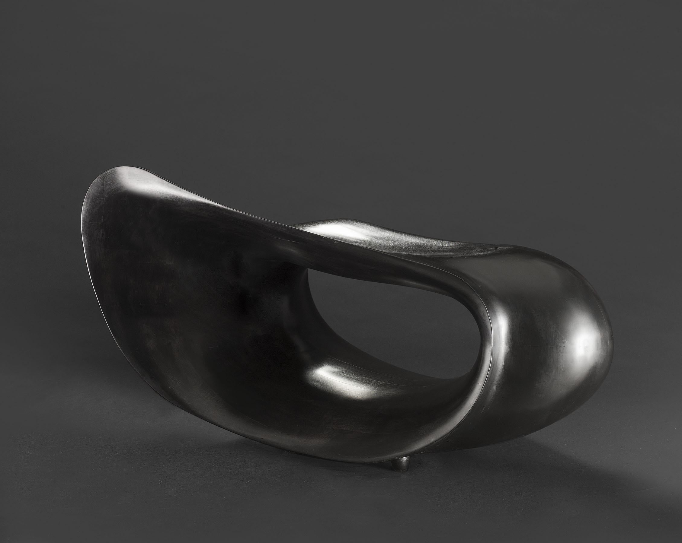 Pair of Sculpted Benches in Ebonized Maple Signed by Gildas Berthelot In New Condition In Geneve, CH