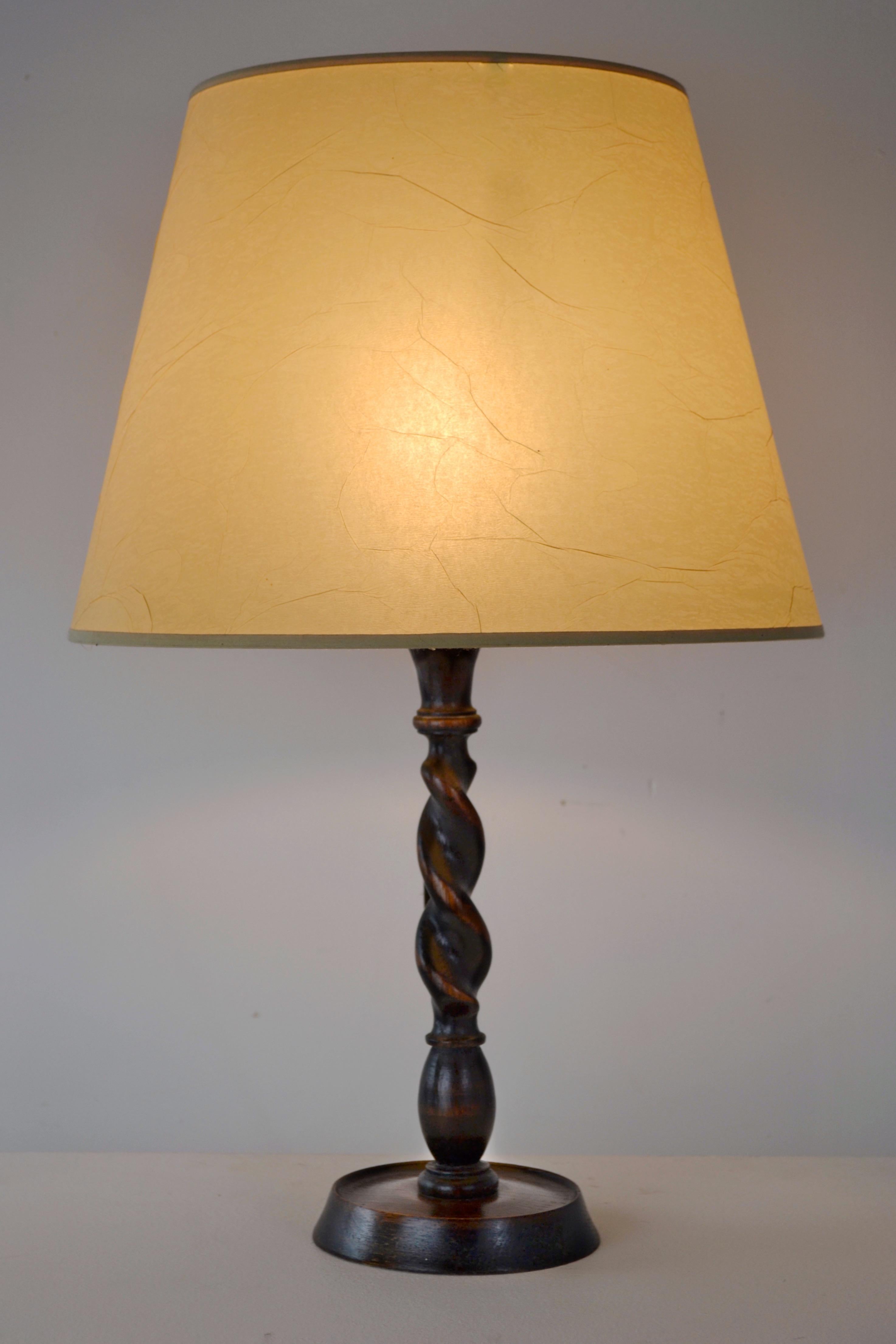 Quercia Coppia di lampade scolpite in Oak, metà del XX secolo - Francia in vendita