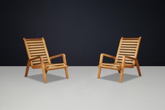 Coppia di sedie da salotto scultoree in legno di frassino di Jan Vaněk, Repubblica Ceca, 1960