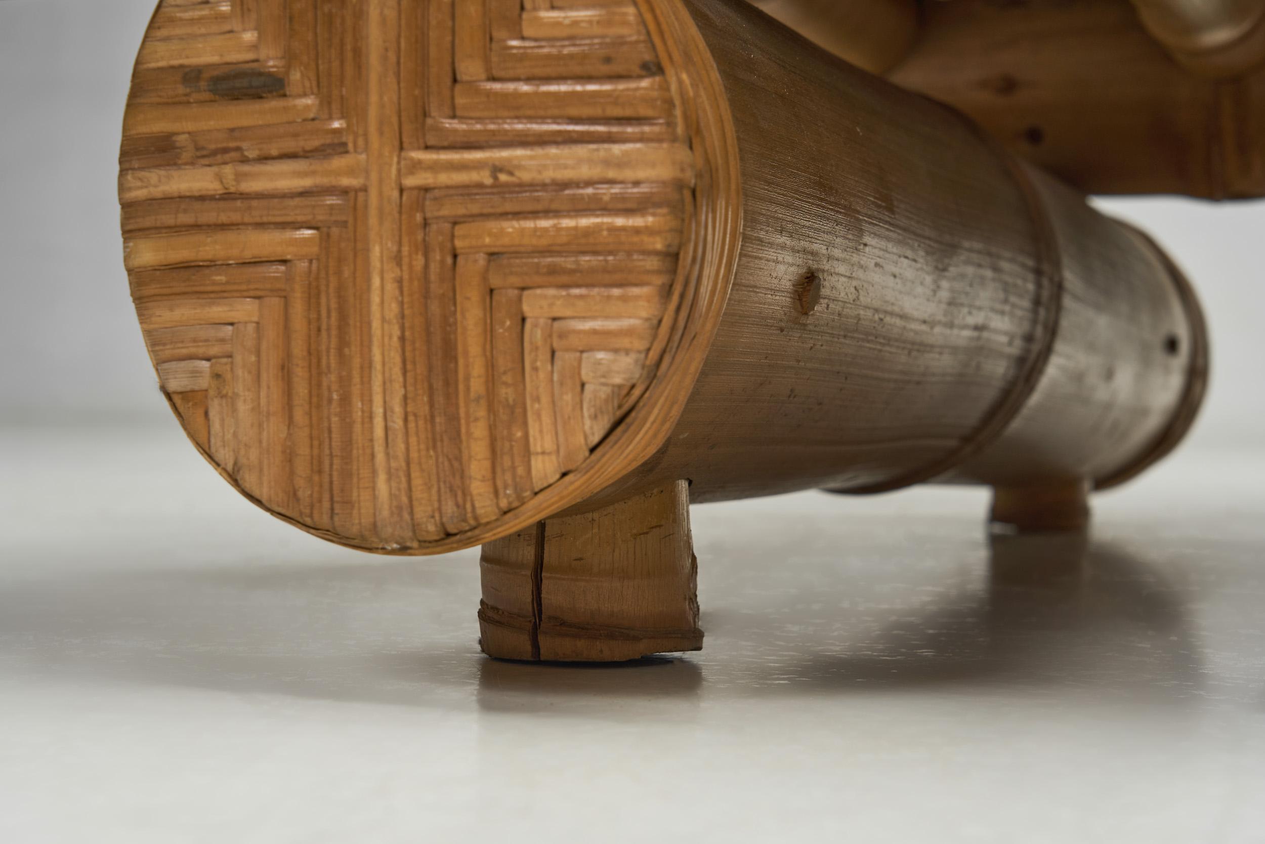 Paire de chaises longues sculpturales en bambou, Europe, milieu du 20e siècle en vente 12