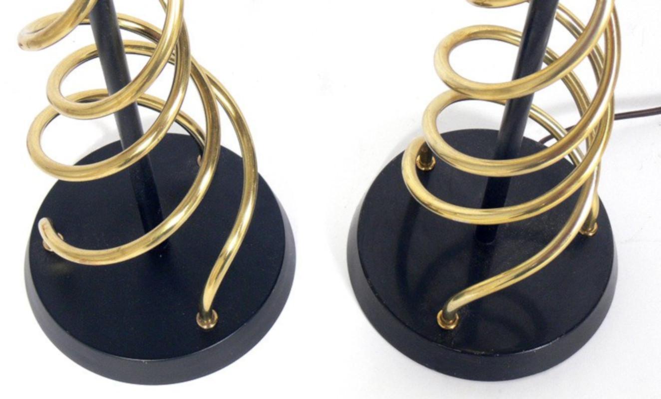 American Pair of Sculptural Black and Brass Swirl Lamps For Sale
