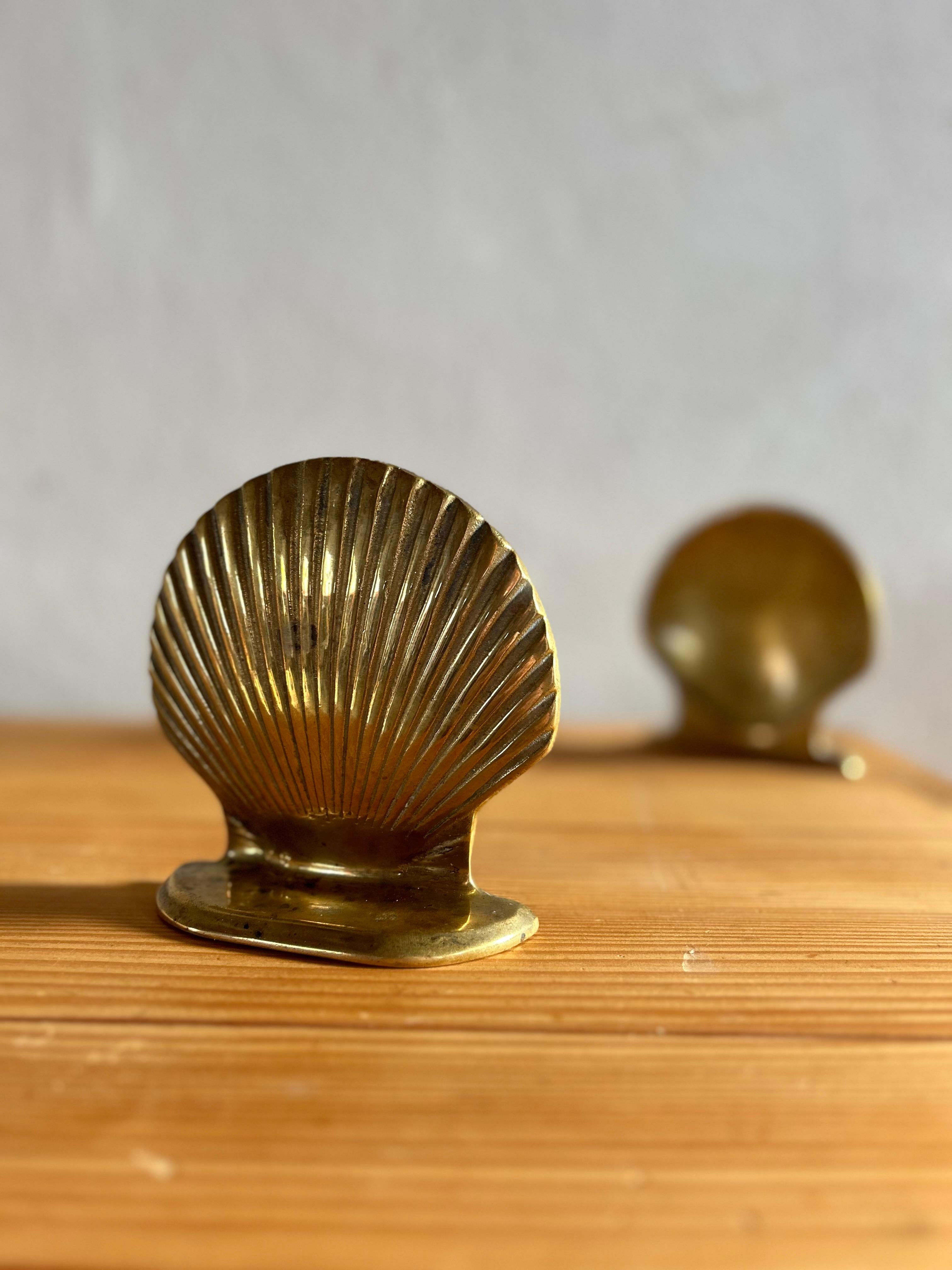 European Pair of Sculptural Brass Clam Shell Bookends 1990’s 